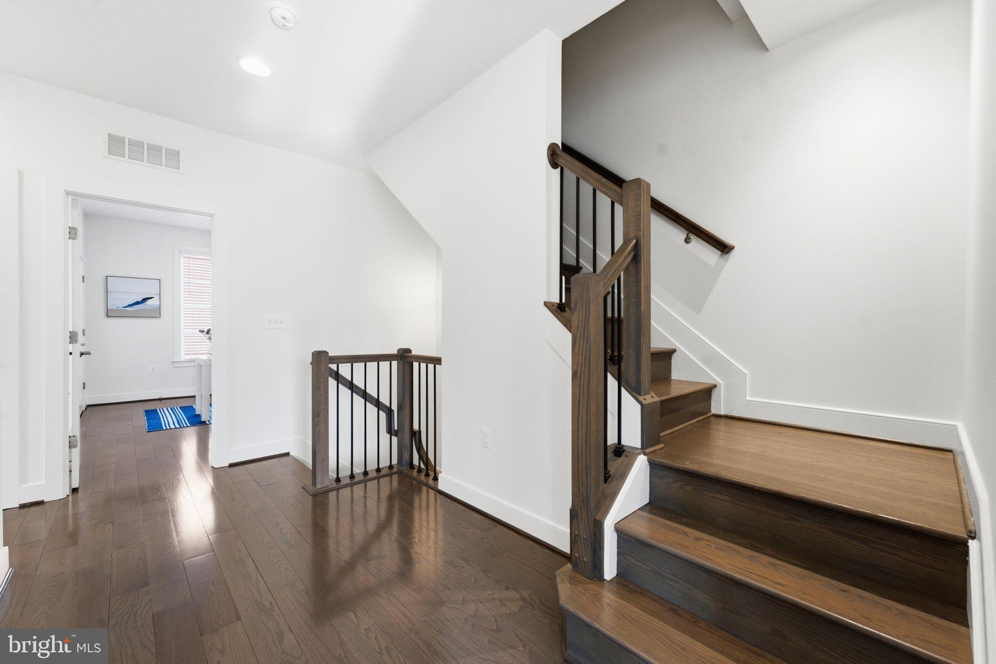POTOMAC  YARDS - Residential