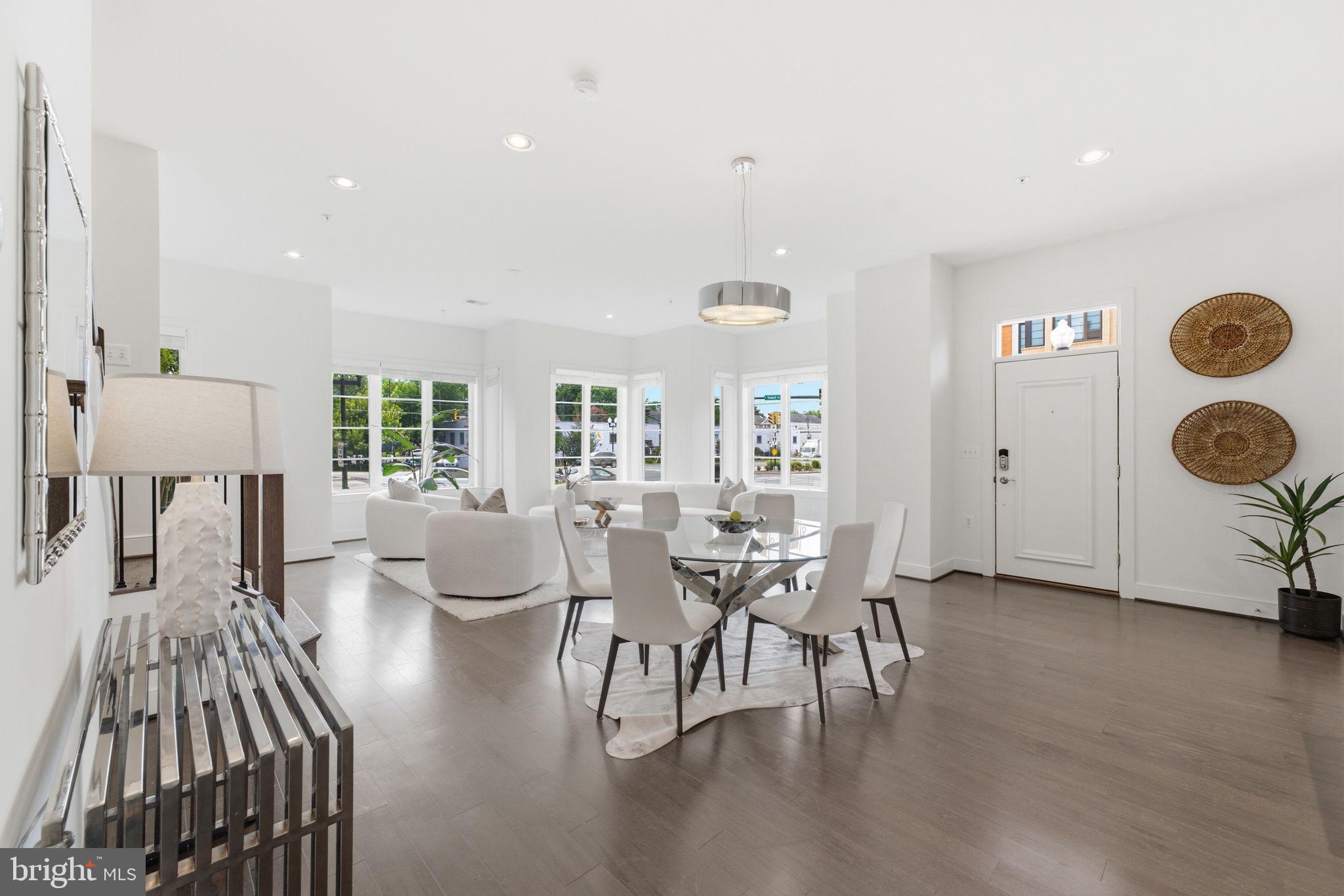 POTOMAC  YARDS - Residential