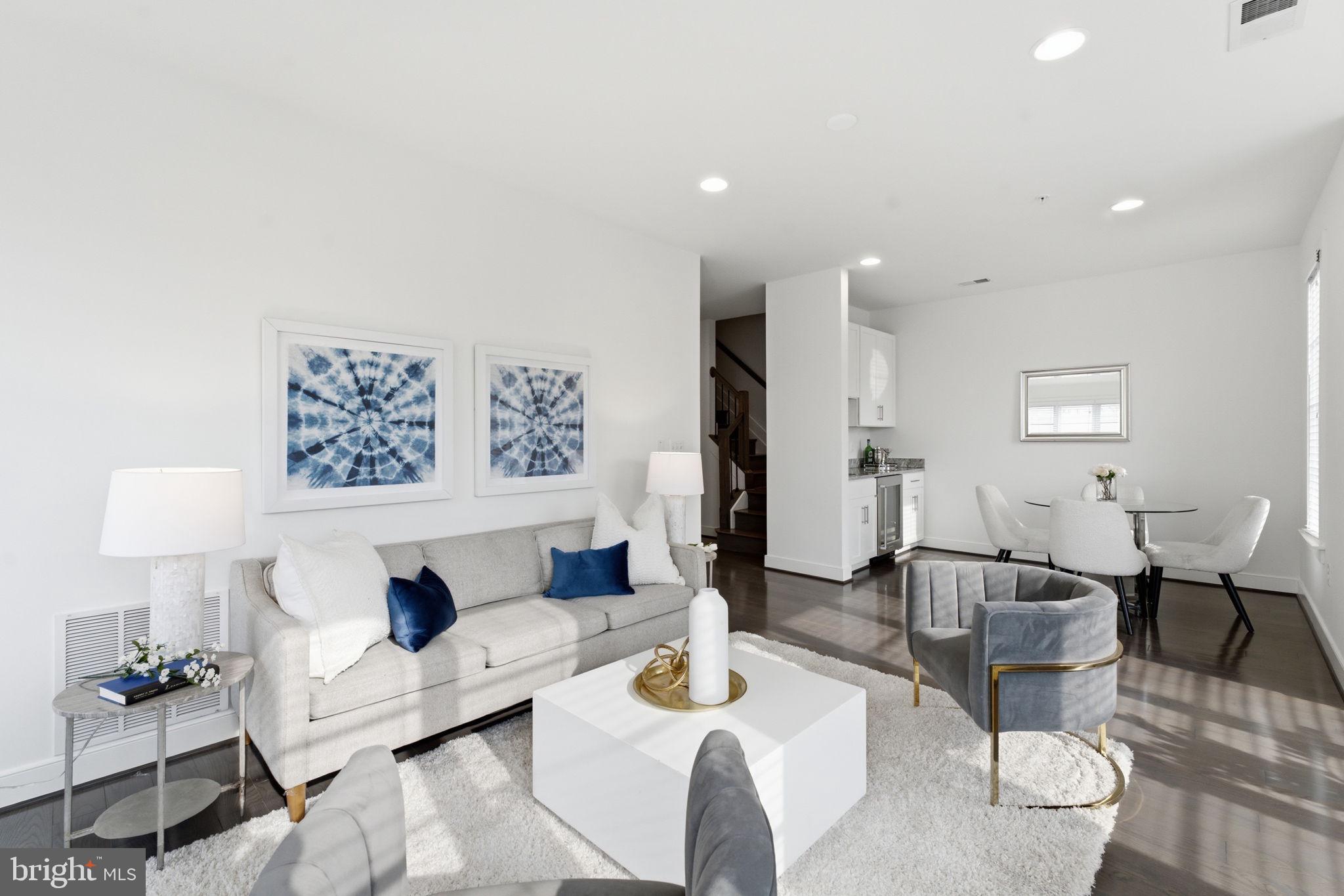 POTOMAC  YARDS - Residential
