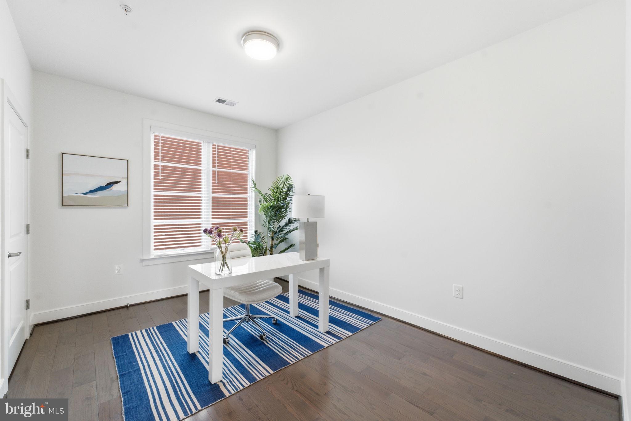 POTOMAC  YARDS - Residential