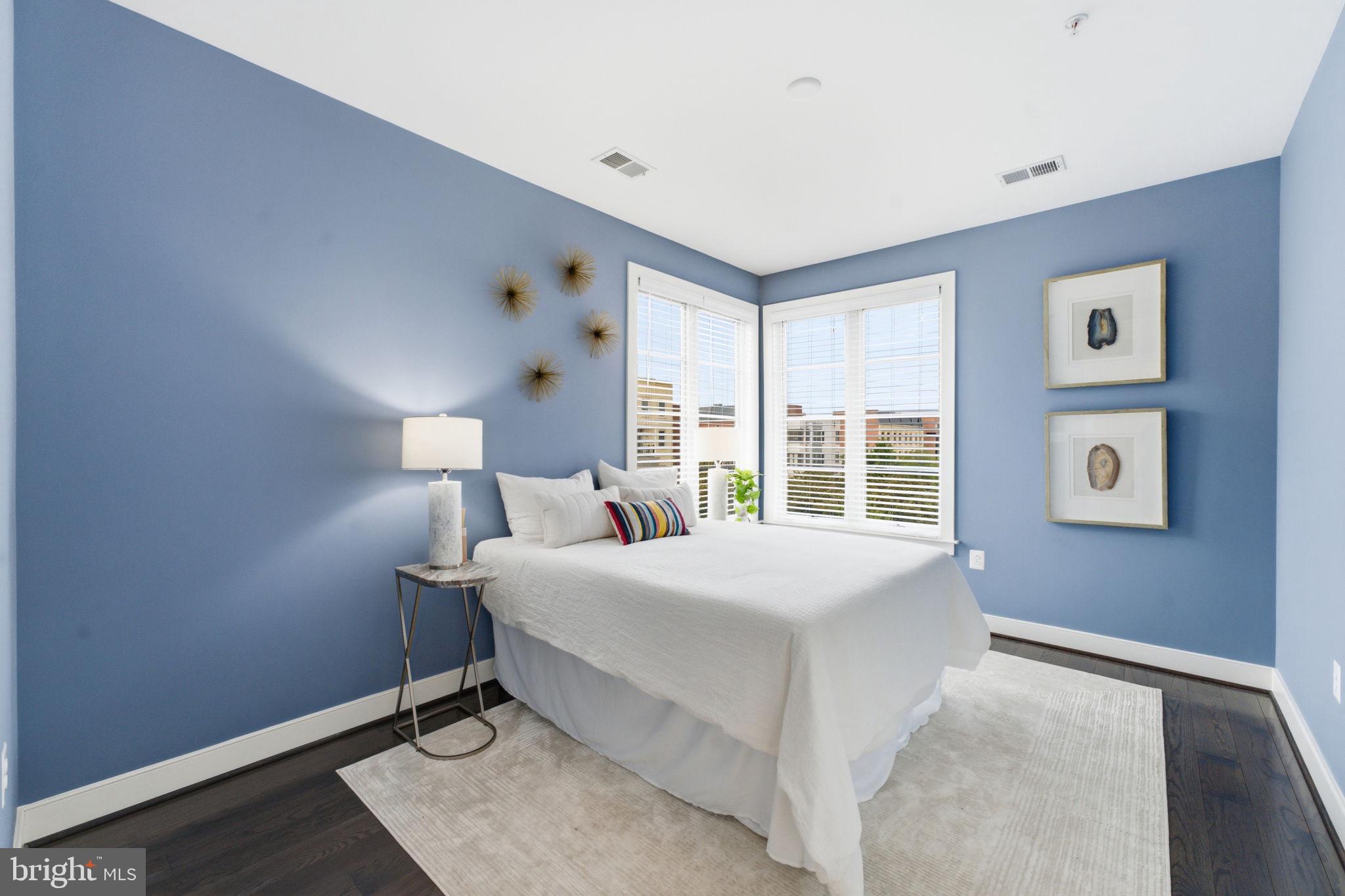 POTOMAC  YARDS - Residential