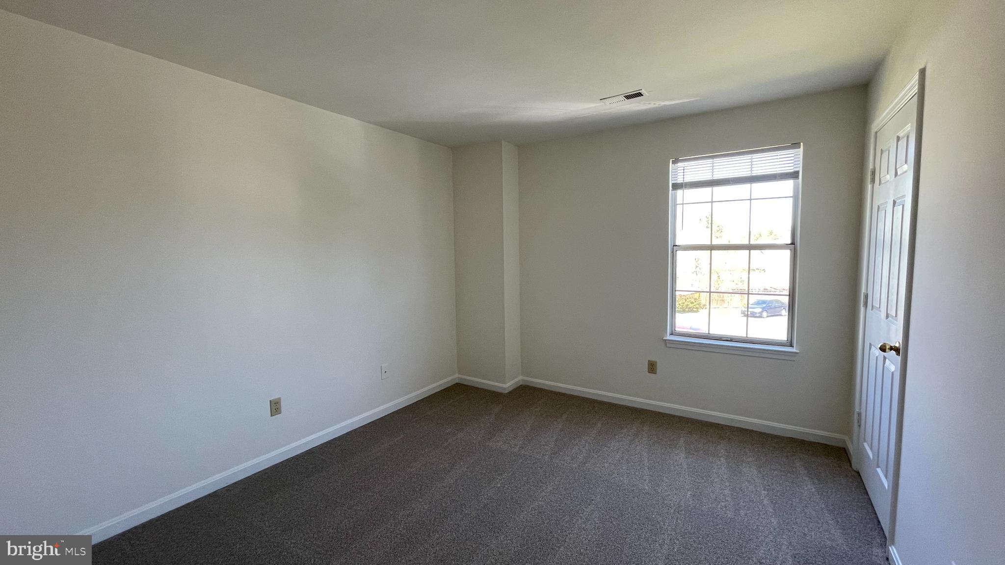 HUNTER TRAIL AT STAFFORD - Residential Lease