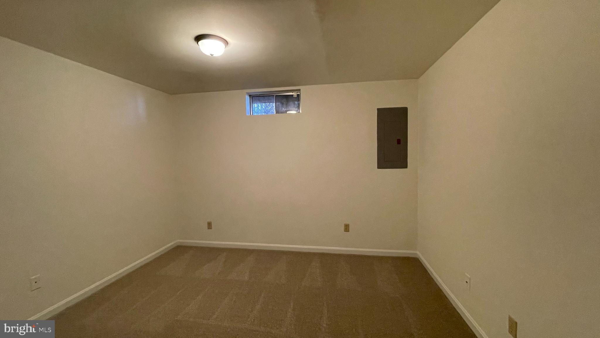 HUNTER TRAIL AT STAFFORD - Residential Lease