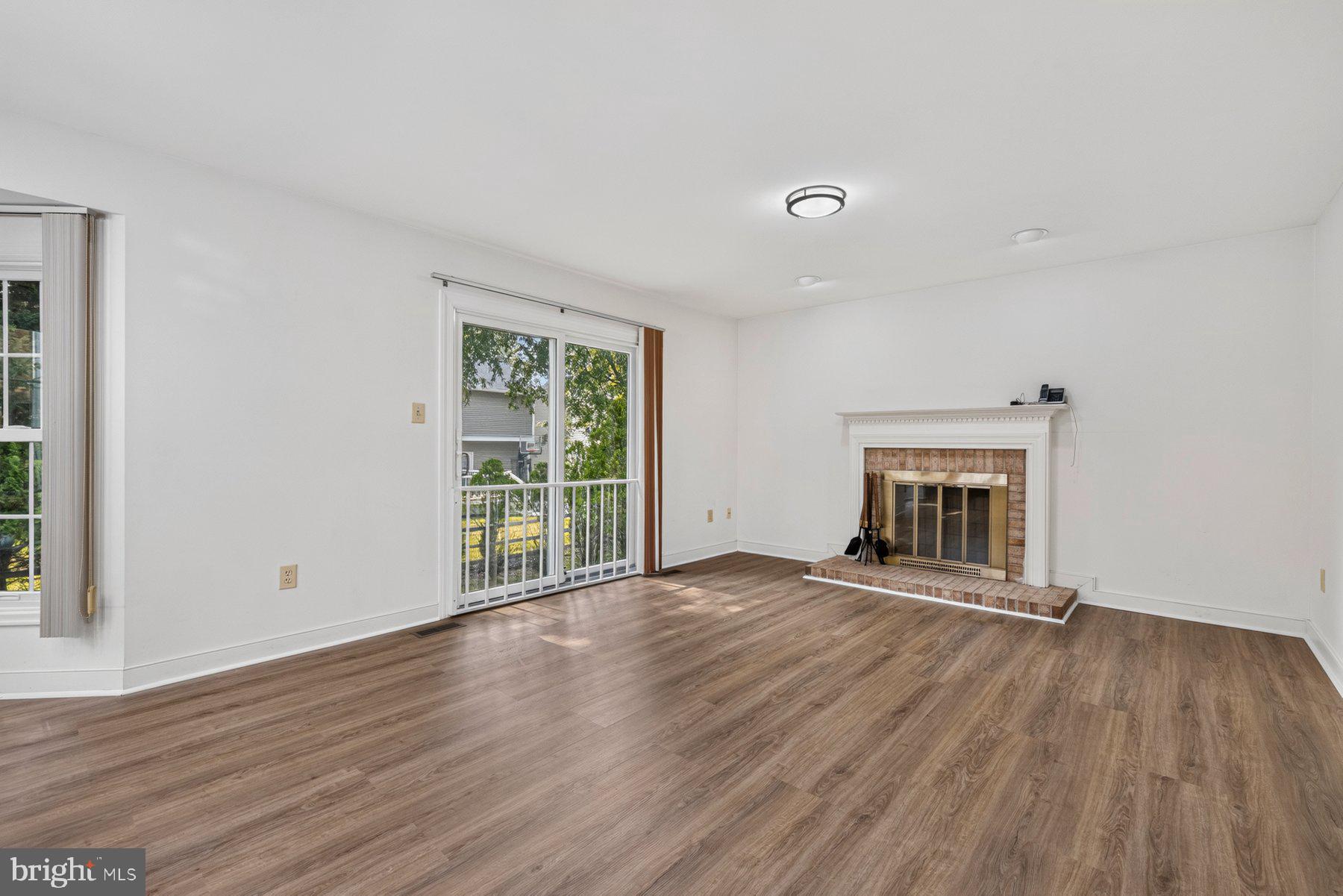 DUFIEF MILL ESTATES - Residential