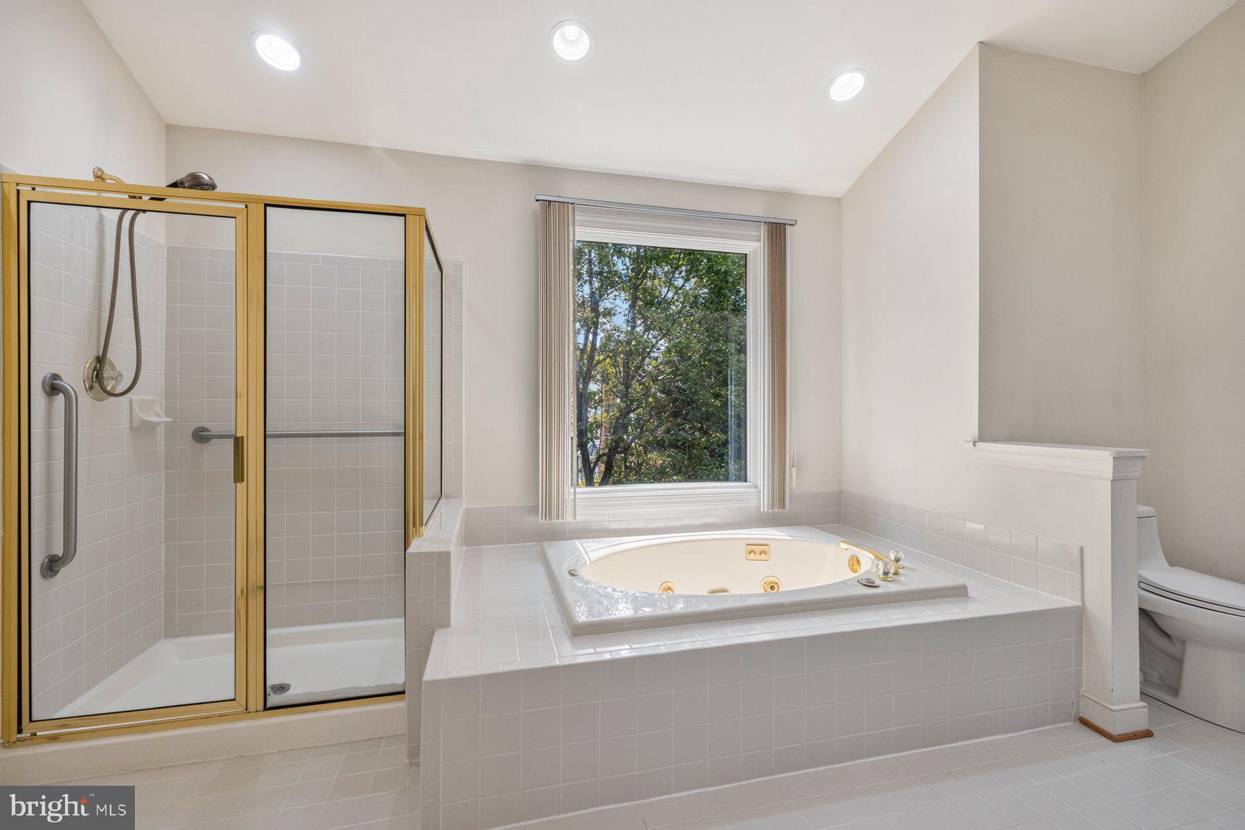 DUFIEF MILL ESTATES - Residential