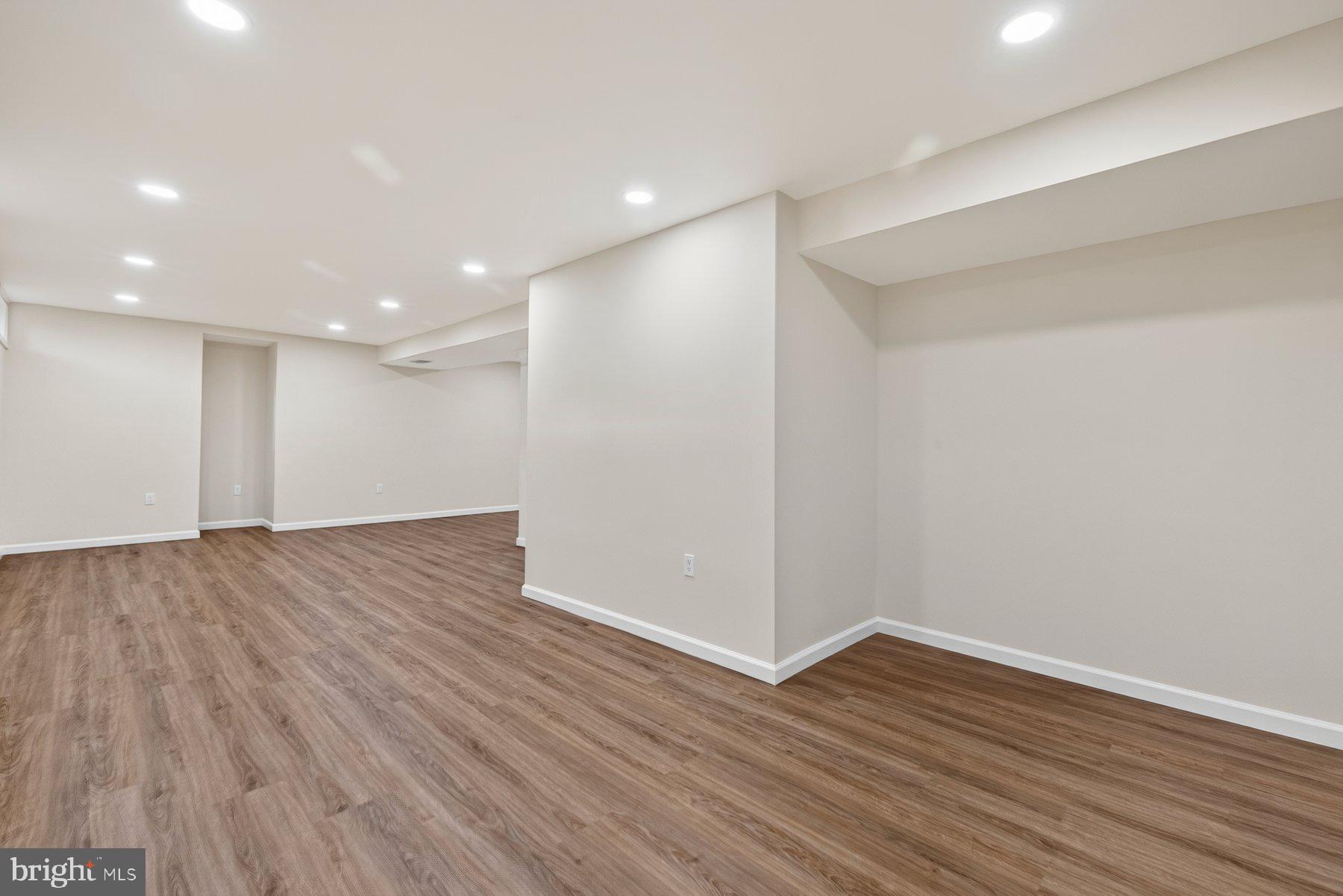 DUFIEF MILL ESTATES - Residential