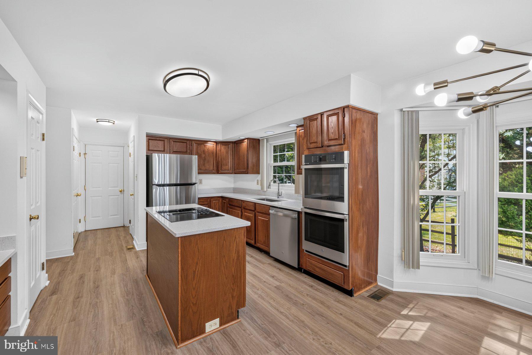 DUFIEF MILL ESTATES - Residential
