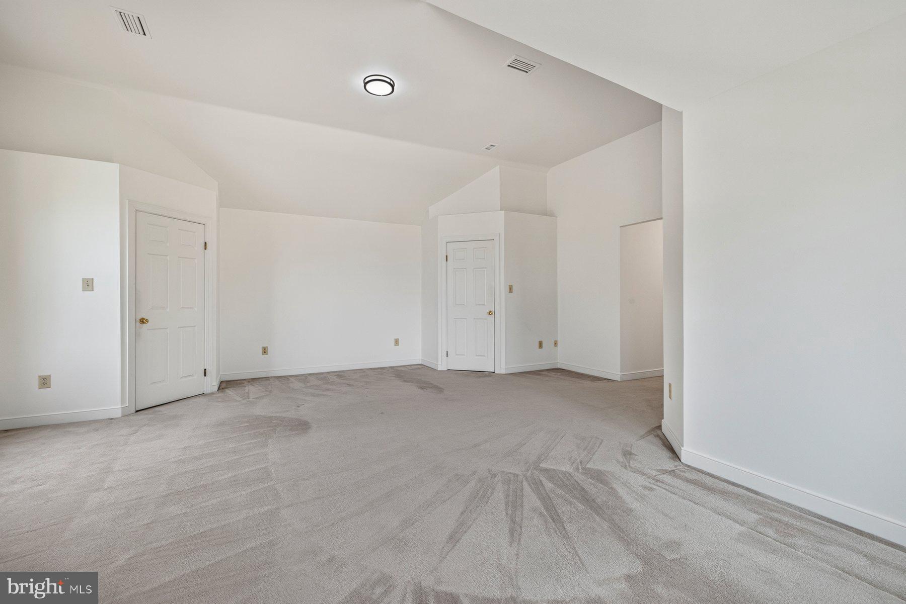 DUFIEF MILL ESTATES - Residential
