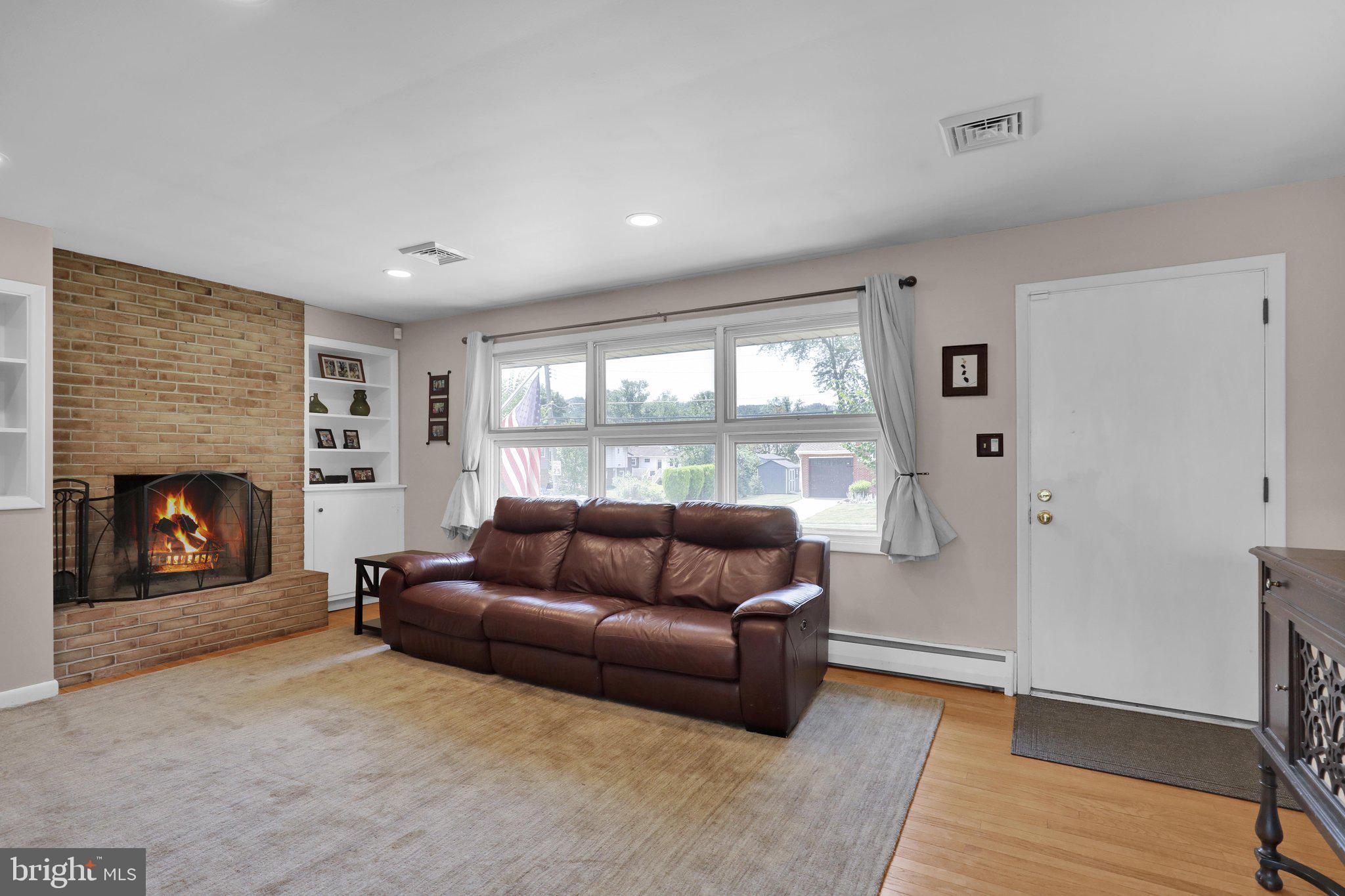 WYOMISSING HILLS - Residential