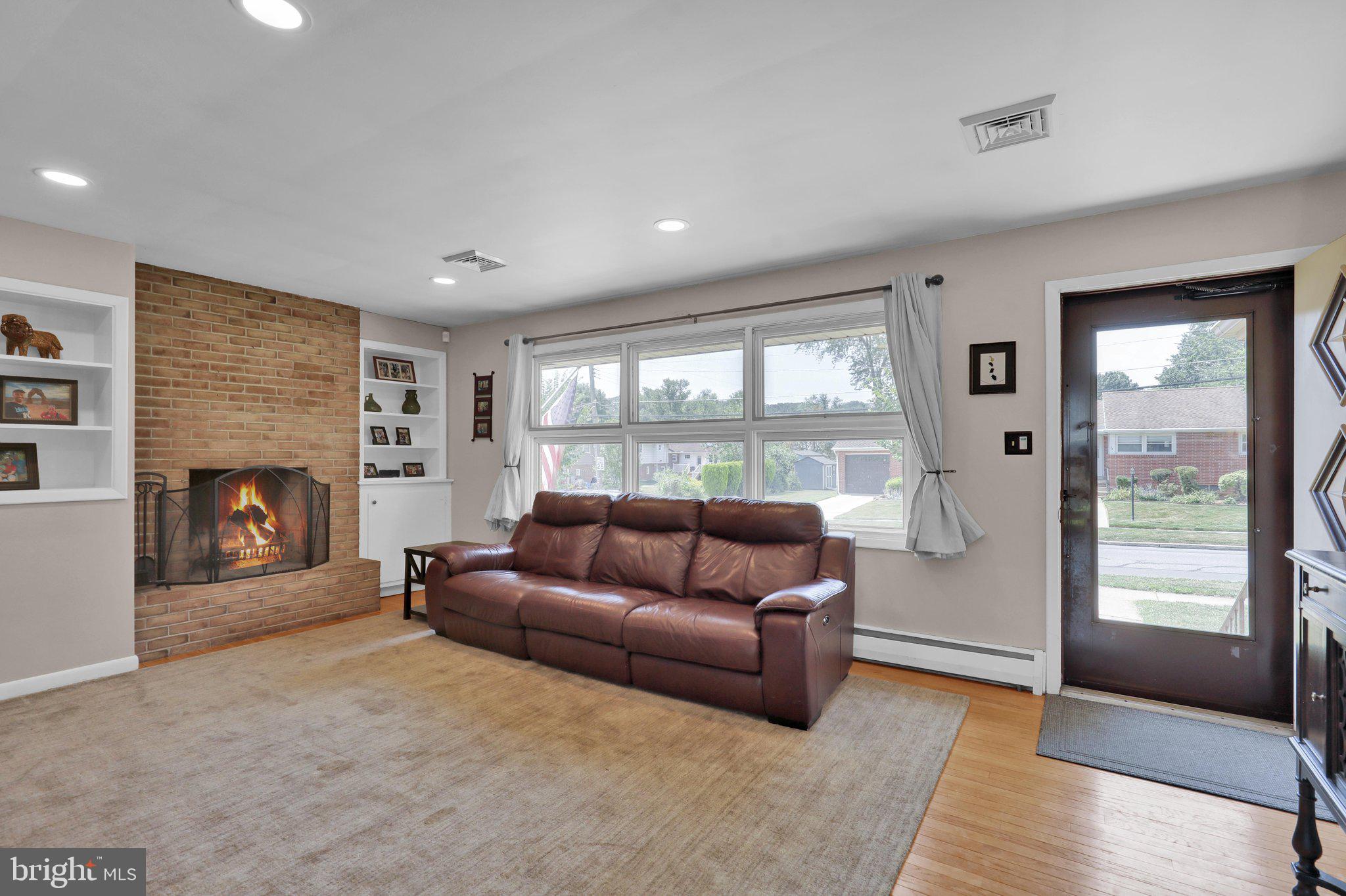 WYOMISSING HILLS - Residential