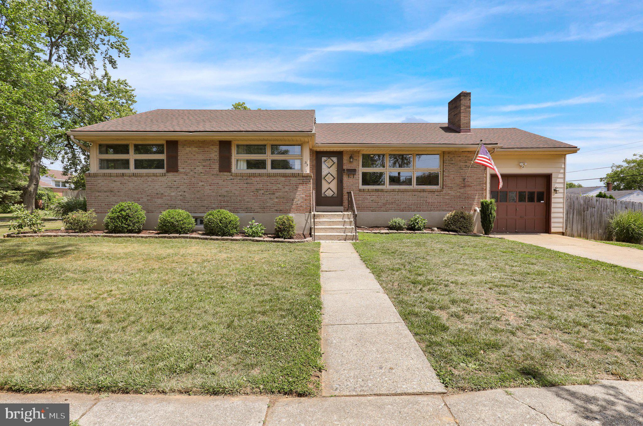 WYOMISSING HILLS - Residential