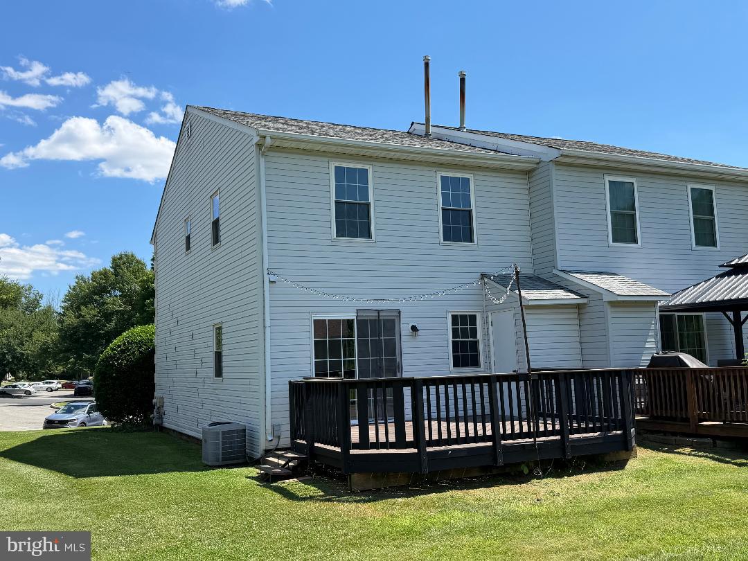 CHERRY TREE KNOLL - Residential
