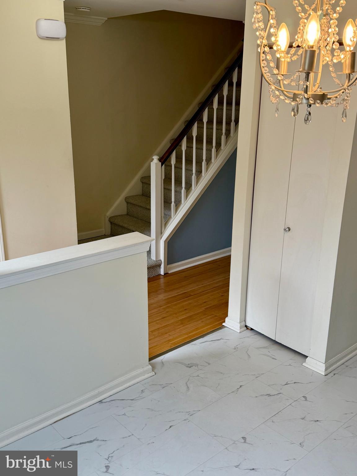 CHERRY TREE KNOLL - Residential