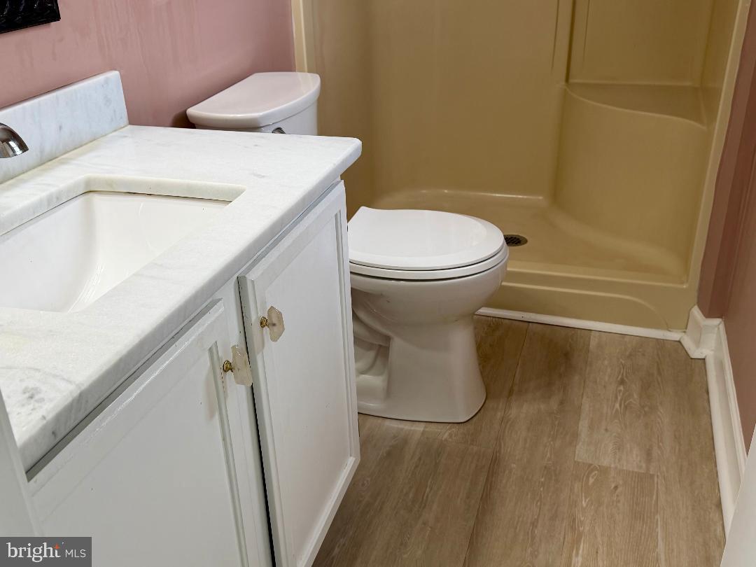 CHERRY TREE KNOLL - Residential