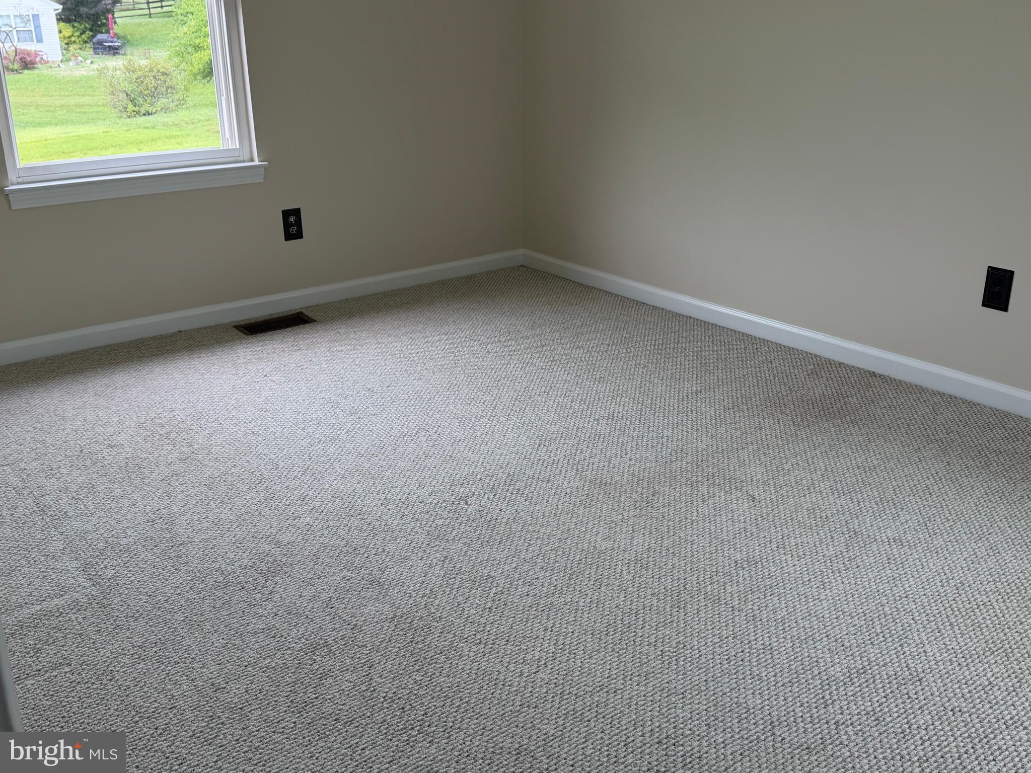 CHERRY TREE KNOLL - Residential