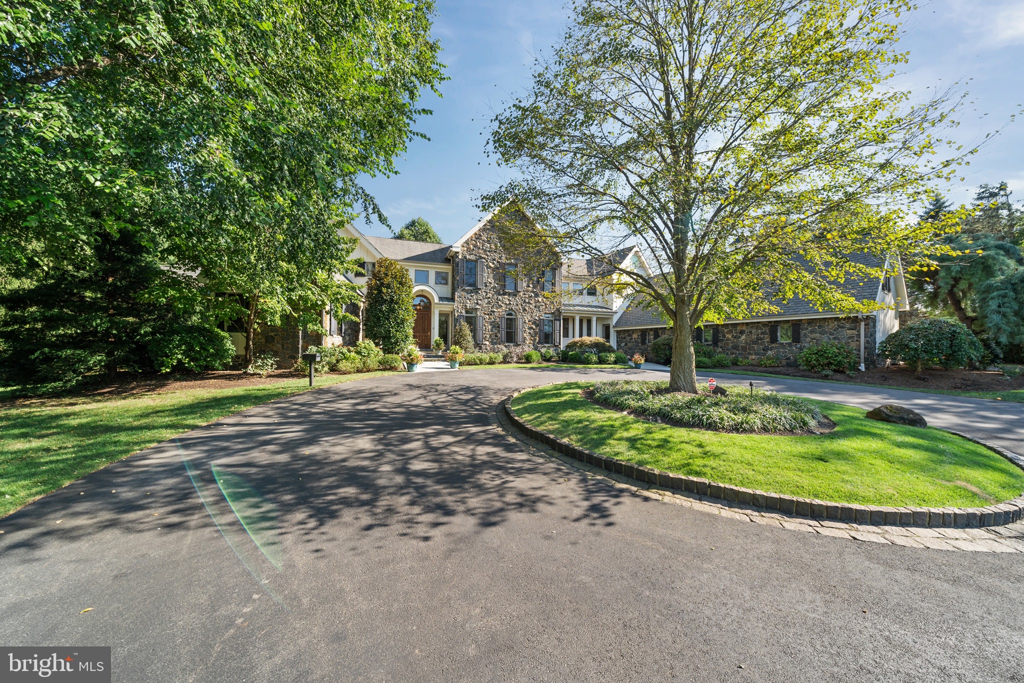 STONEY RUN - Residential