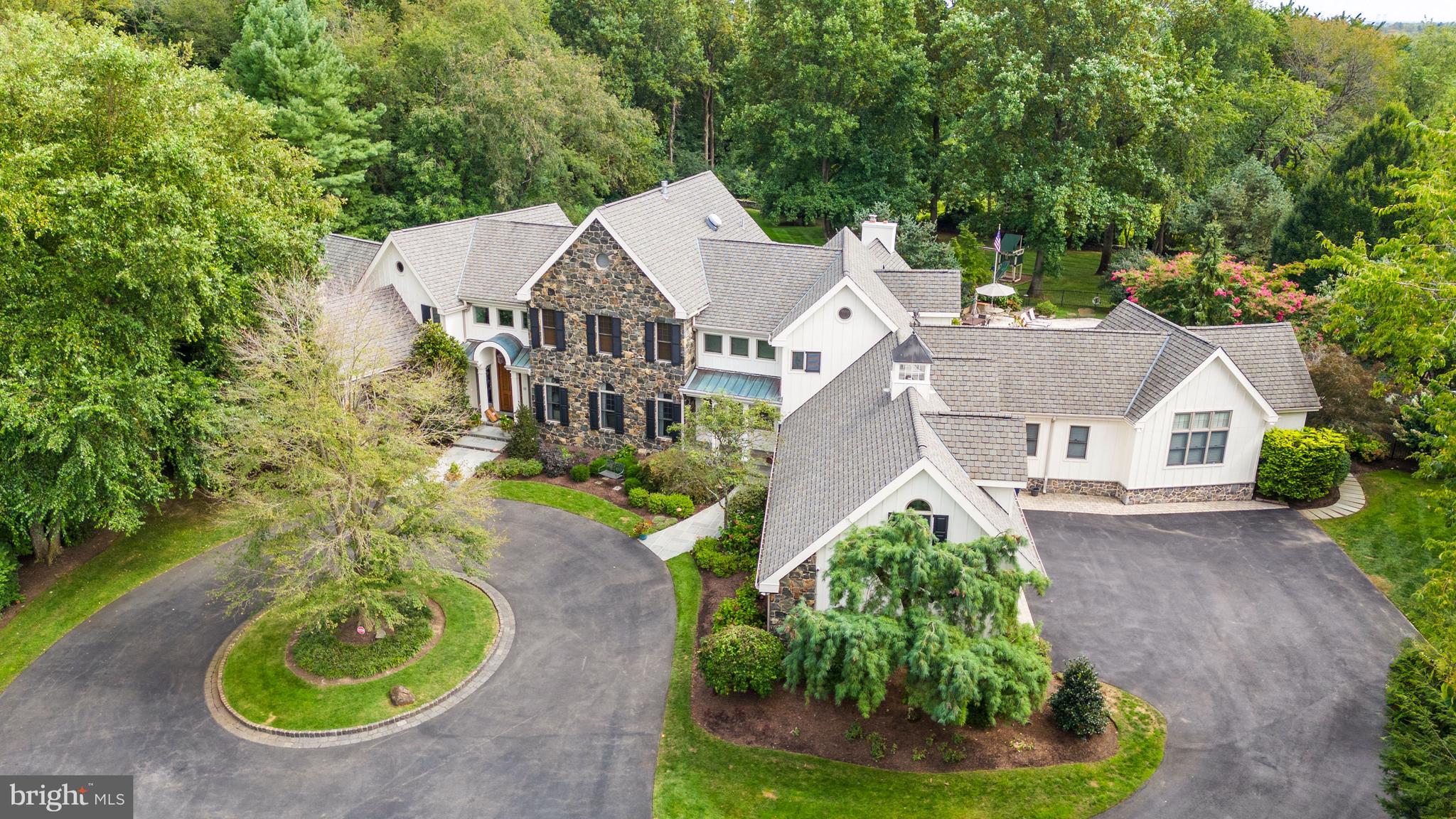STONEY RUN - Residential