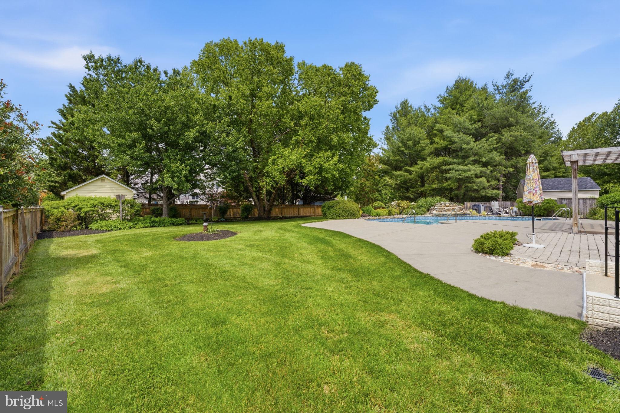 BUCKINGHAM HILLS - Residential