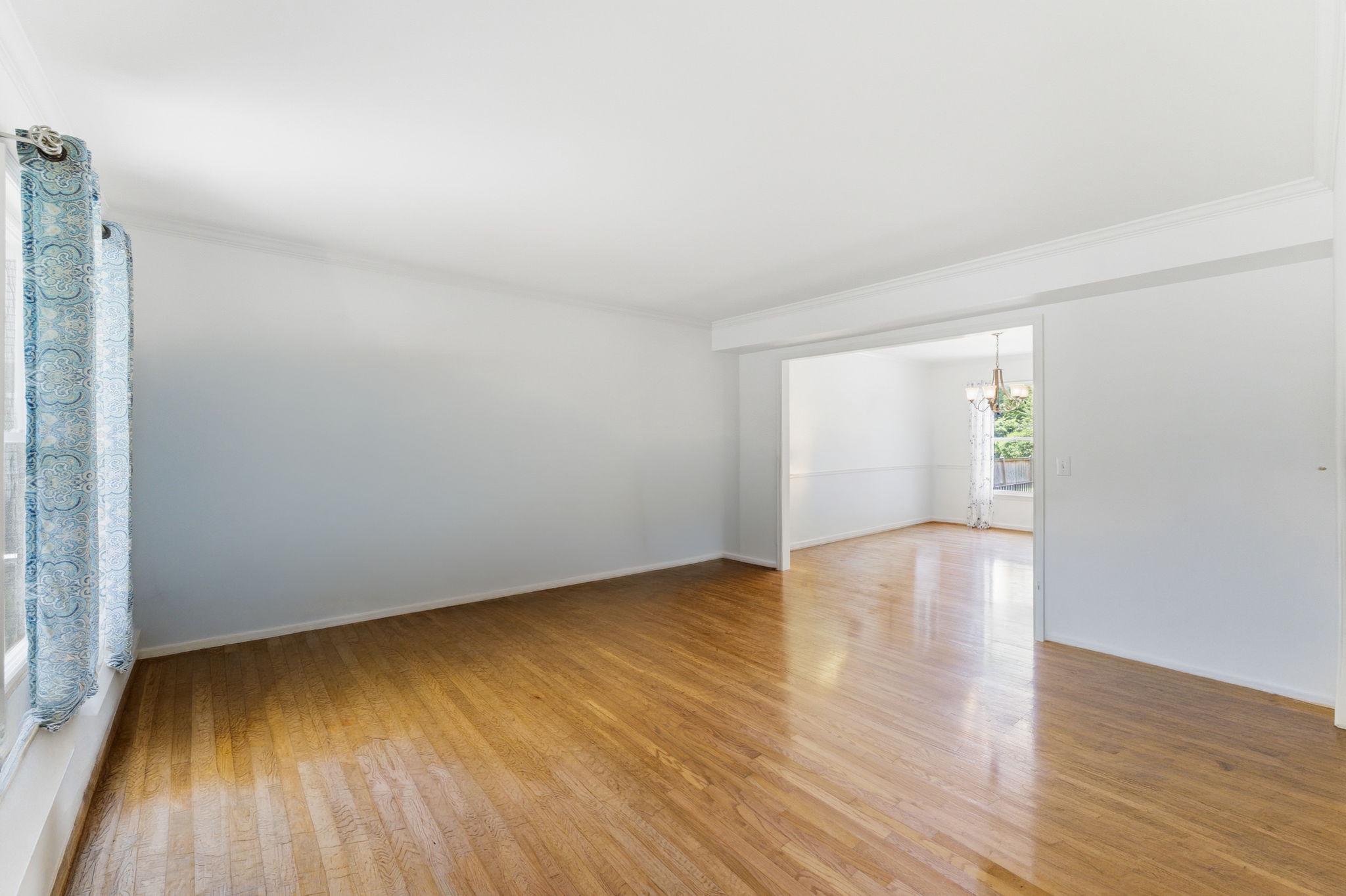 BUCKINGHAM HILLS - Residential