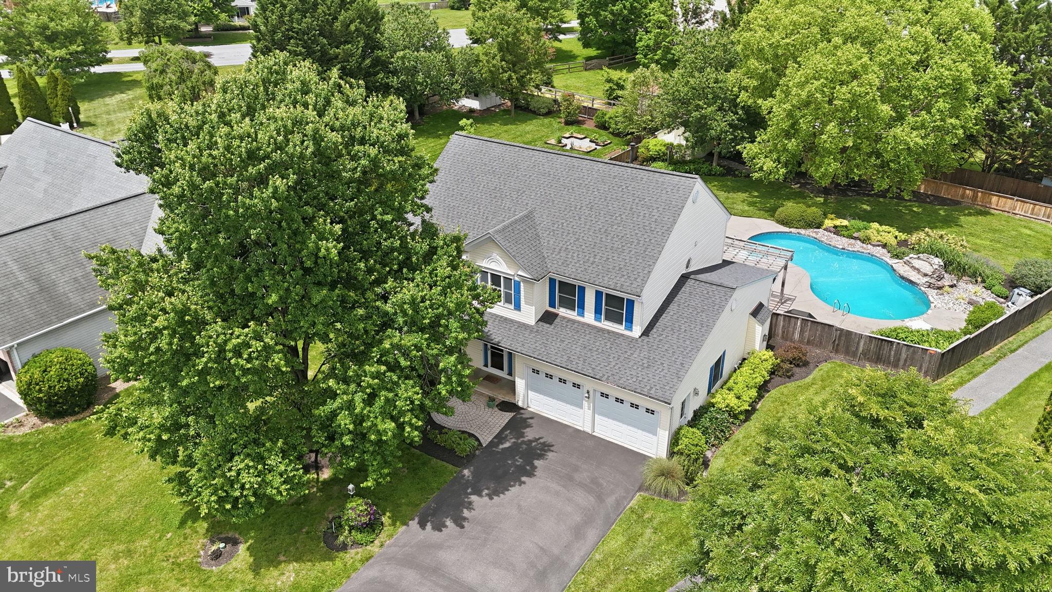 BUCKINGHAM HILLS - Residential