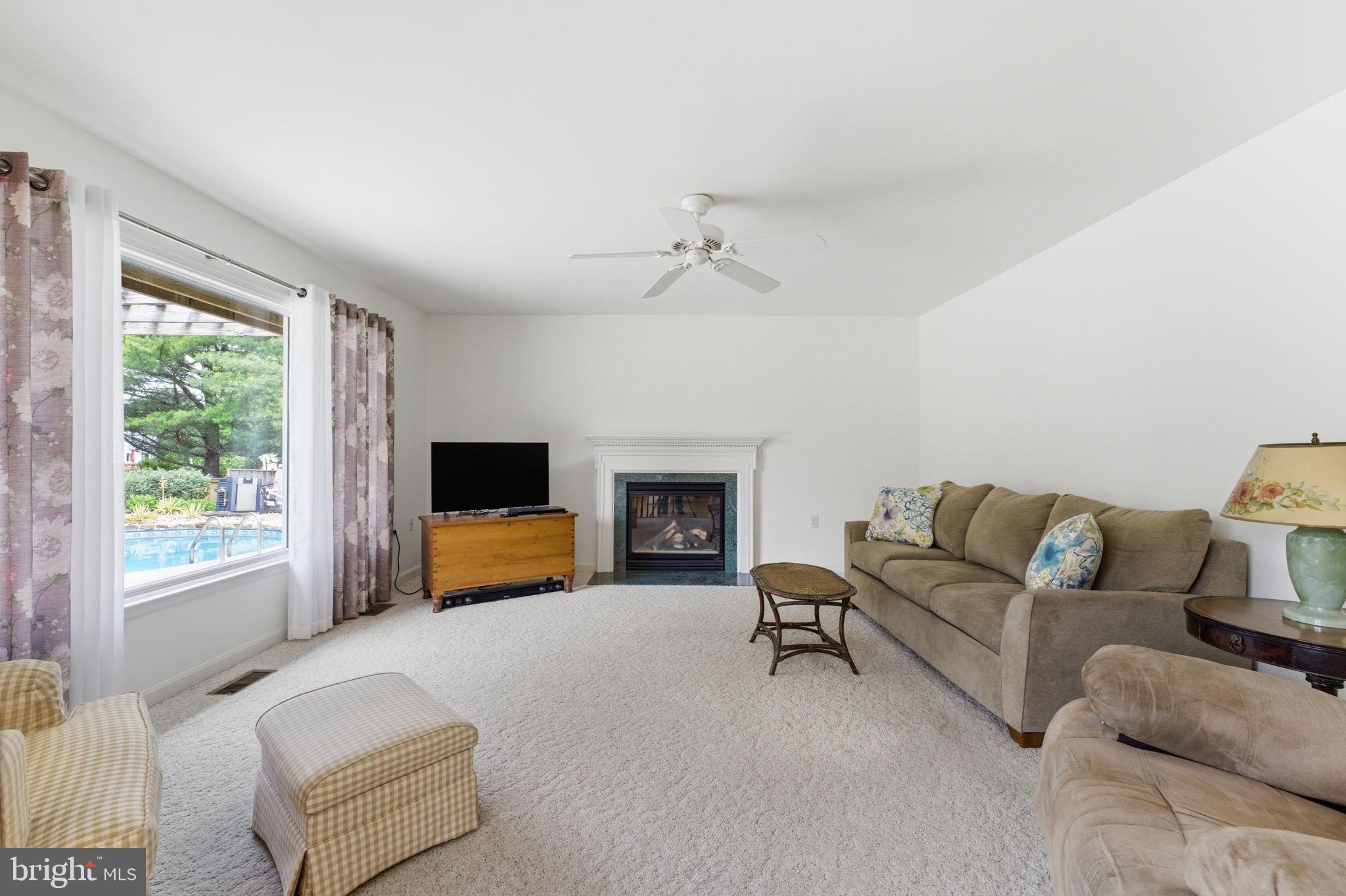 BUCKINGHAM HILLS - Residential