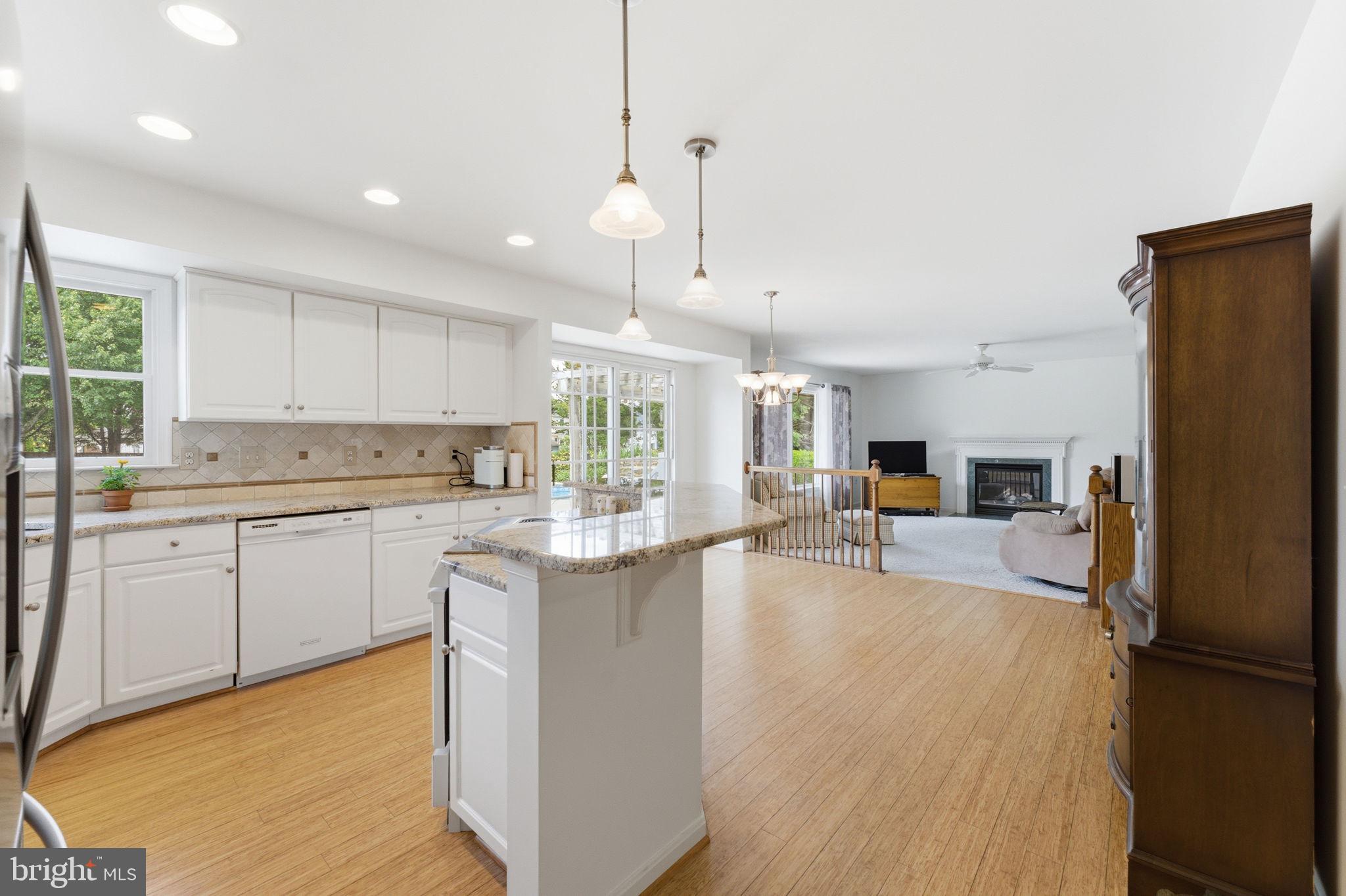 BUCKINGHAM HILLS - Residential