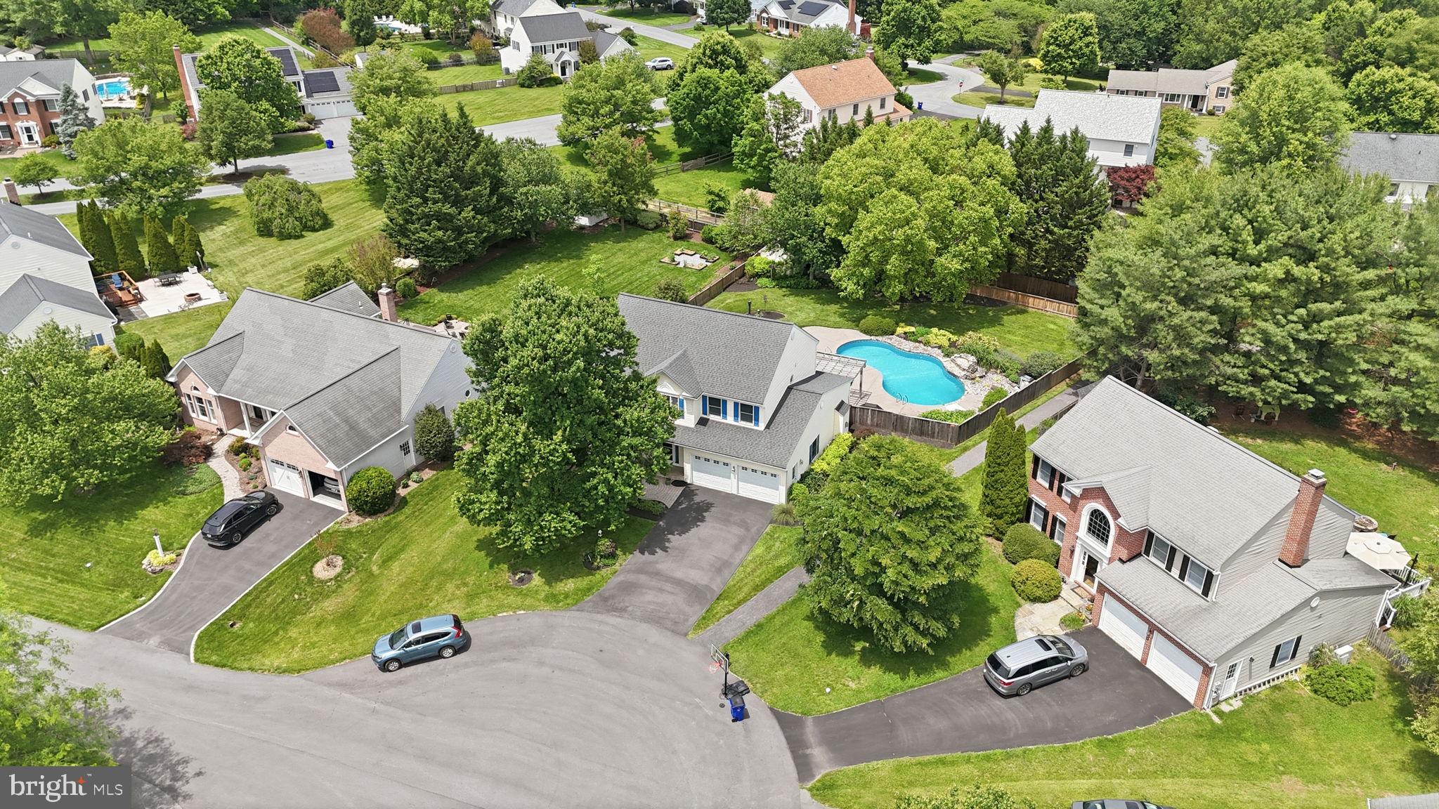 BUCKINGHAM HILLS - Residential