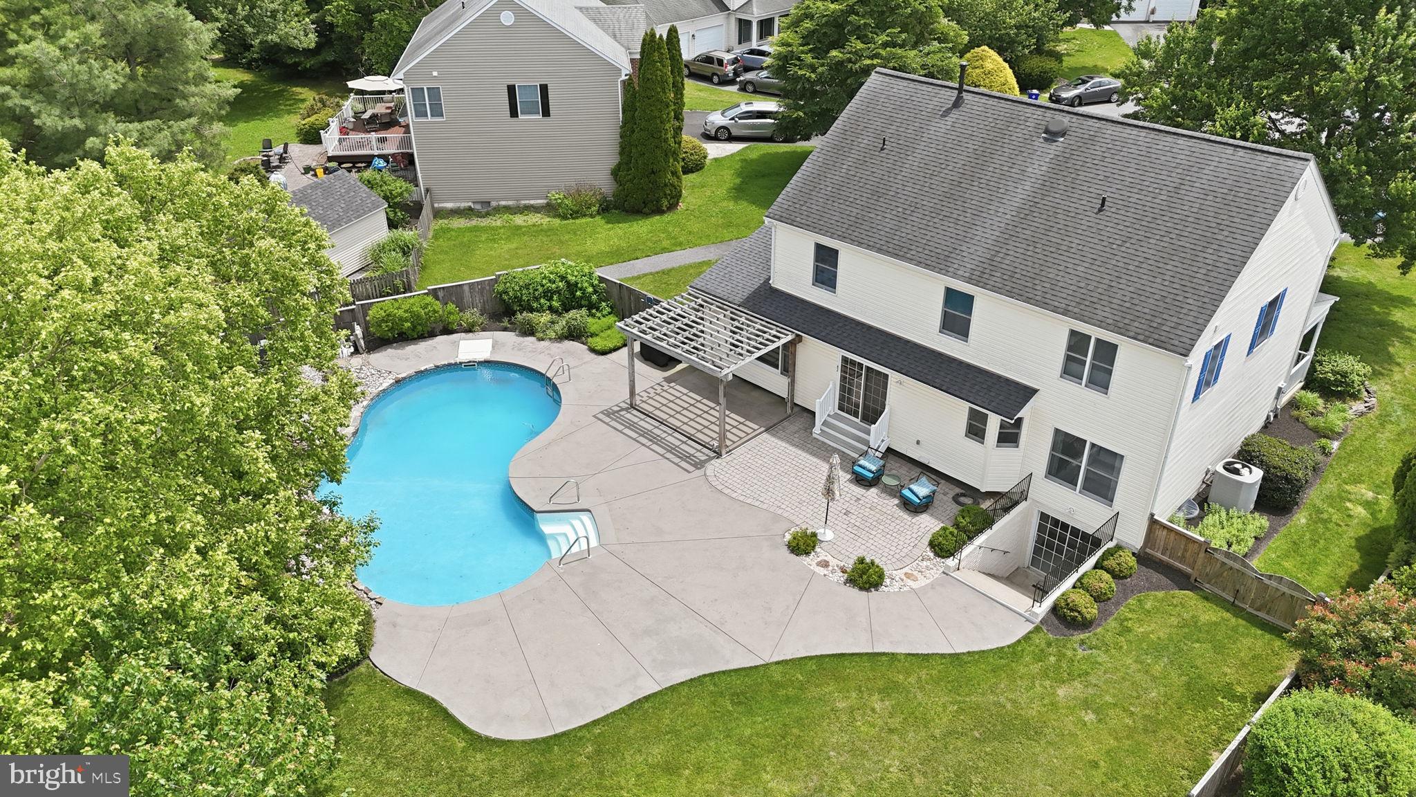 BUCKINGHAM HILLS - Residential