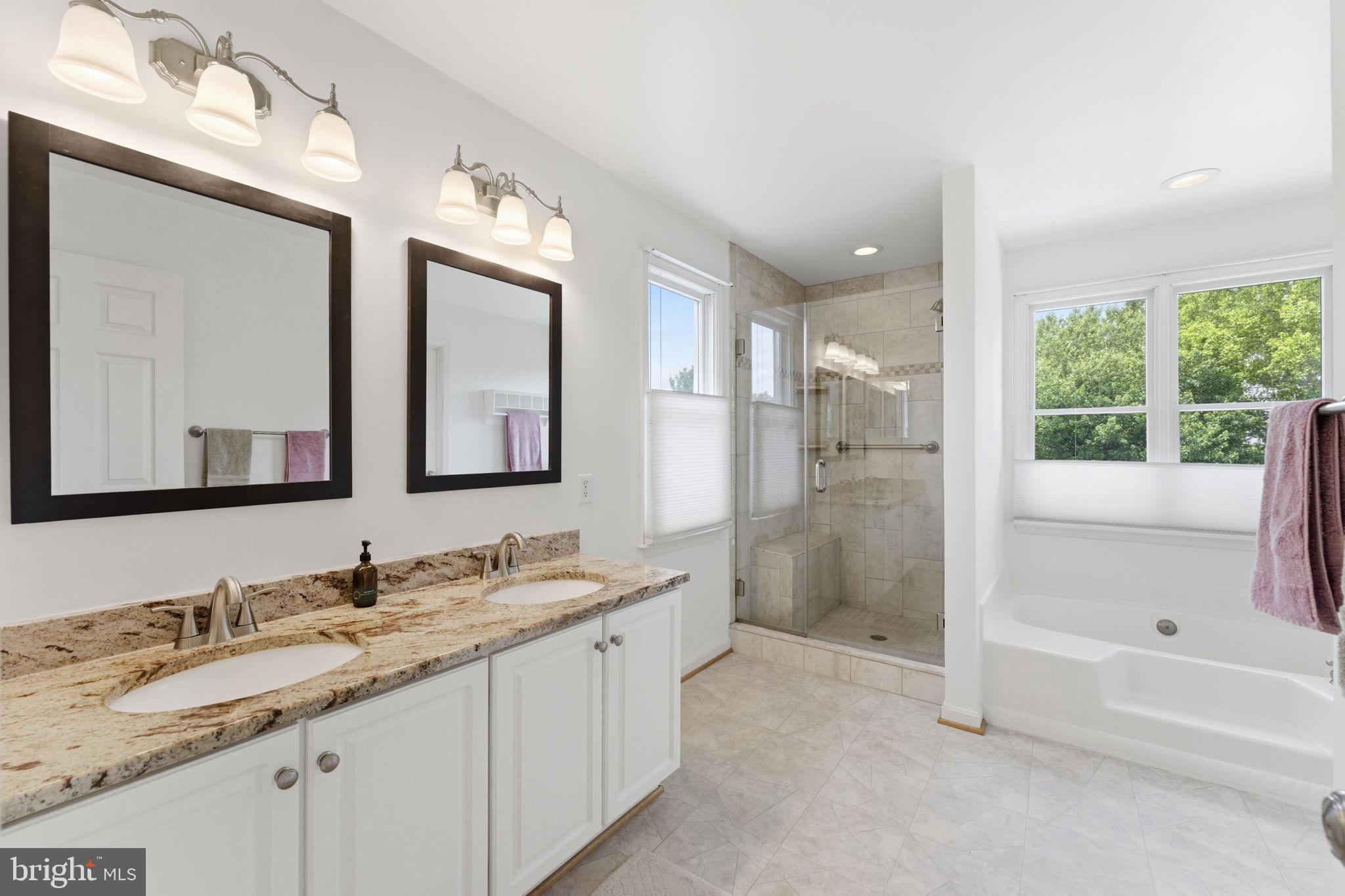 BUCKINGHAM HILLS - Residential