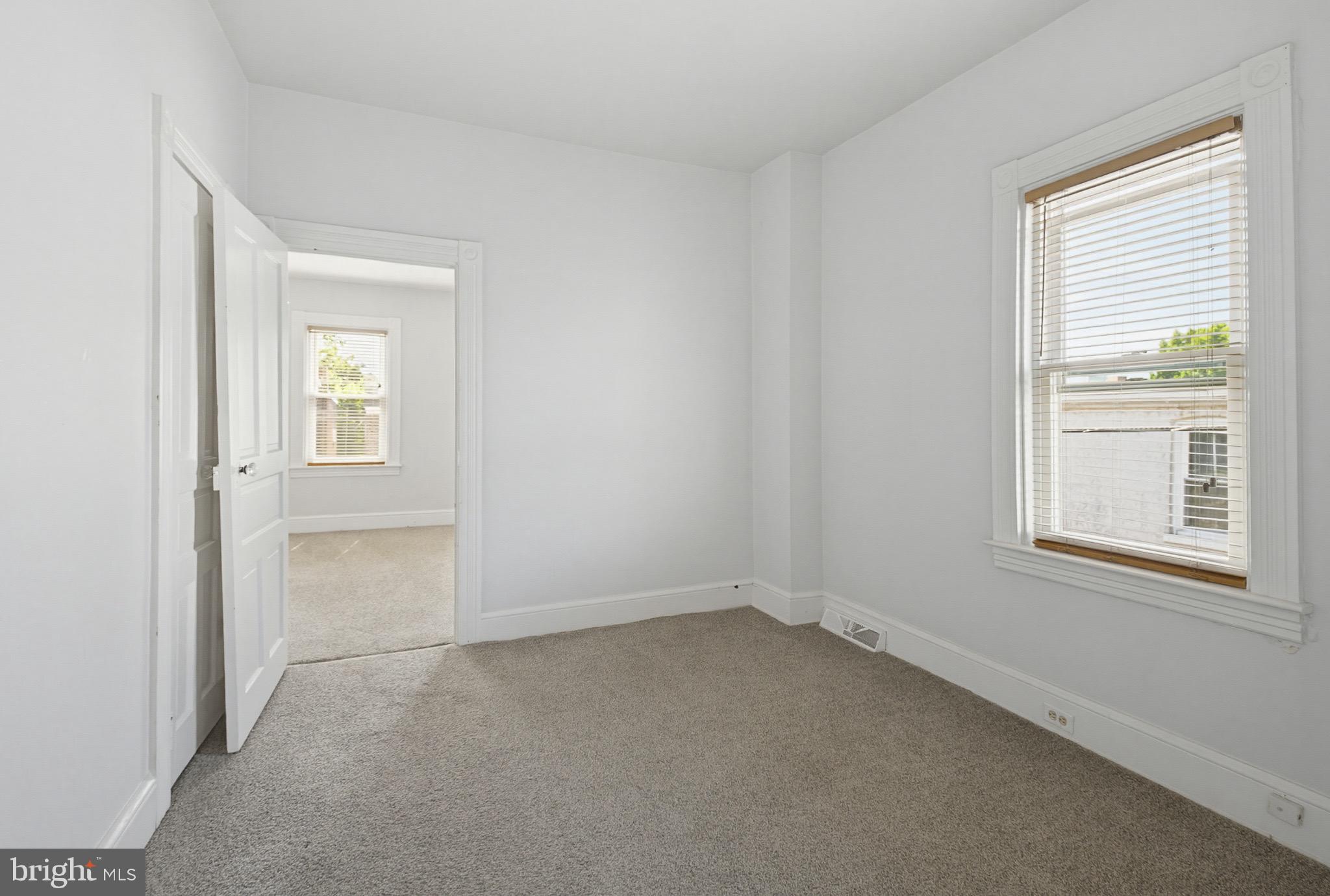 WEST END LANCASTER - Residential