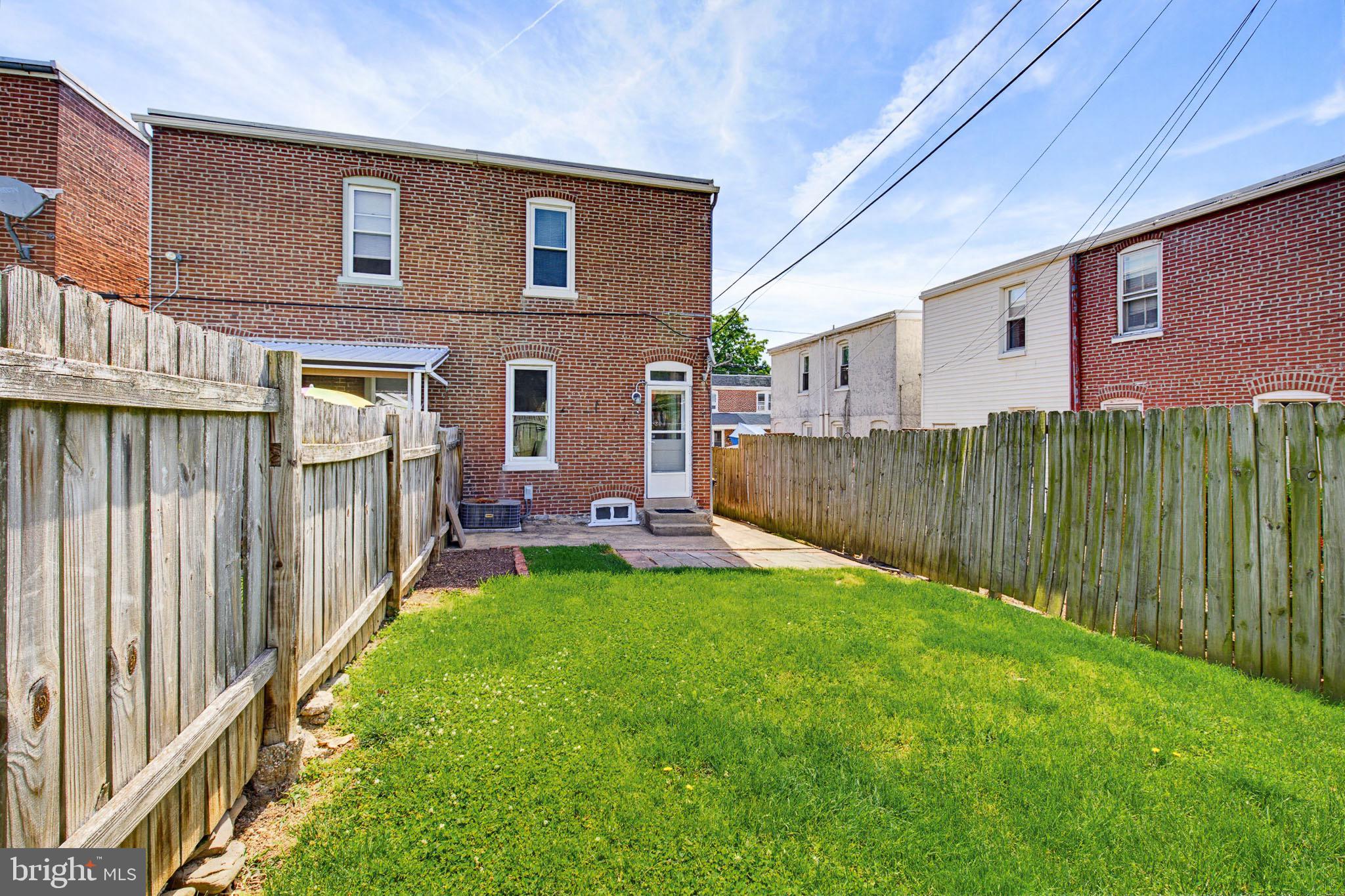 WEST END LANCASTER - Residential