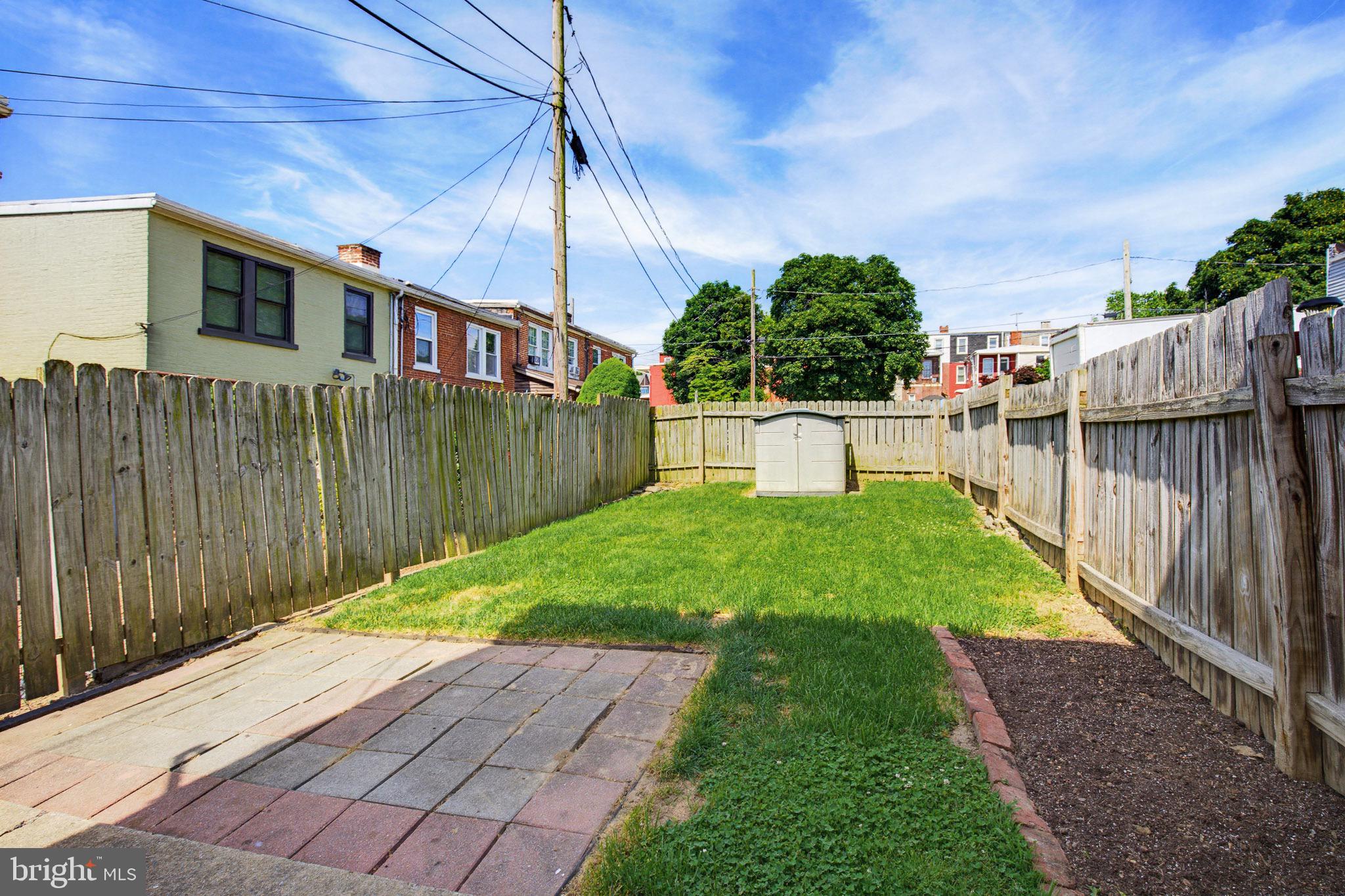 WEST END LANCASTER - Residential