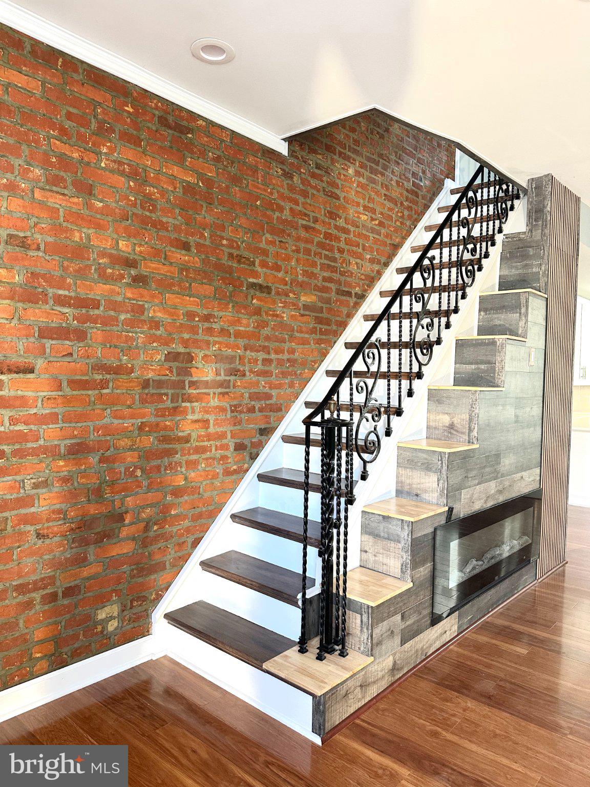 PORT RICHMOND - Residential