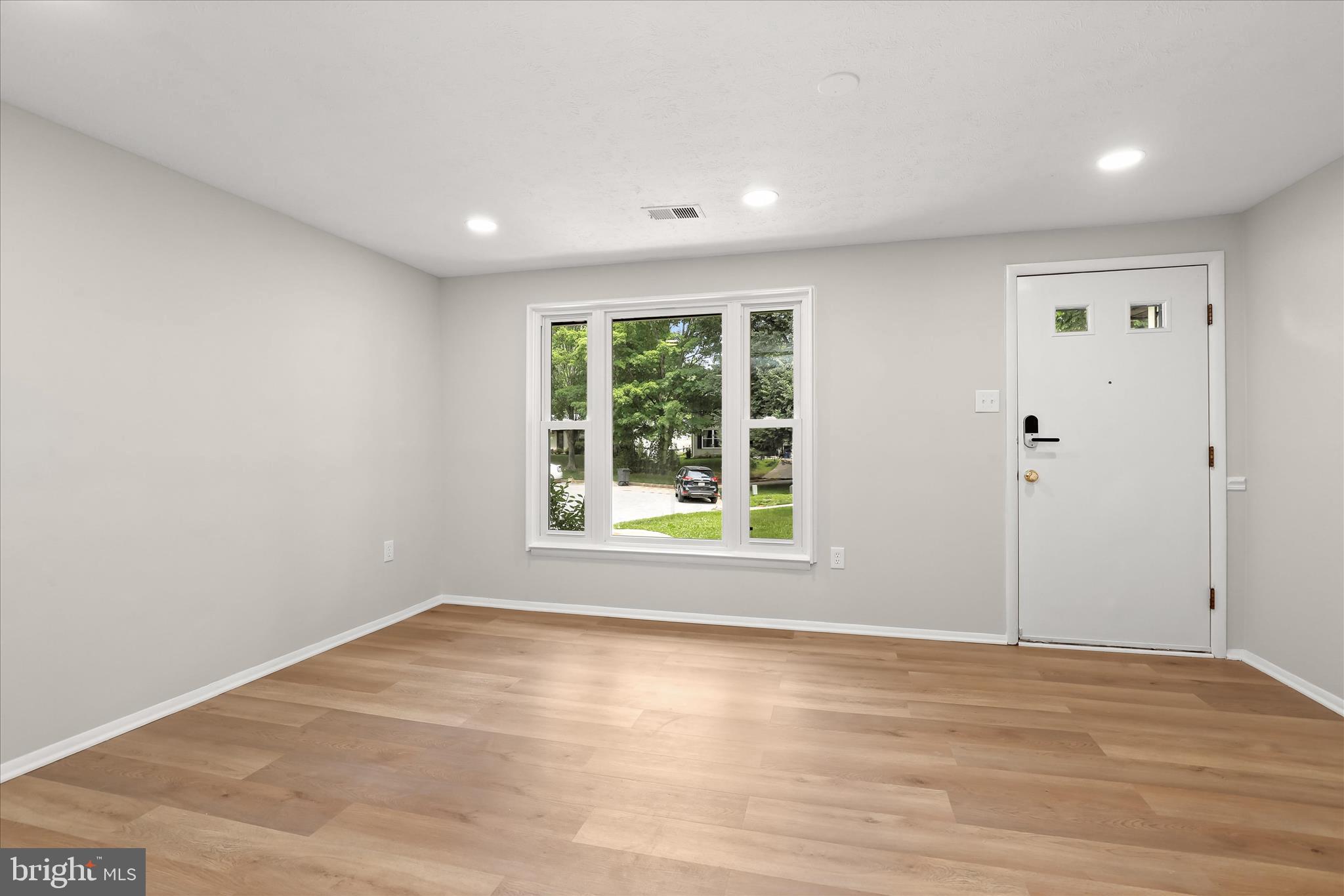 VILLAGE OF OWEN BROWN - Residential