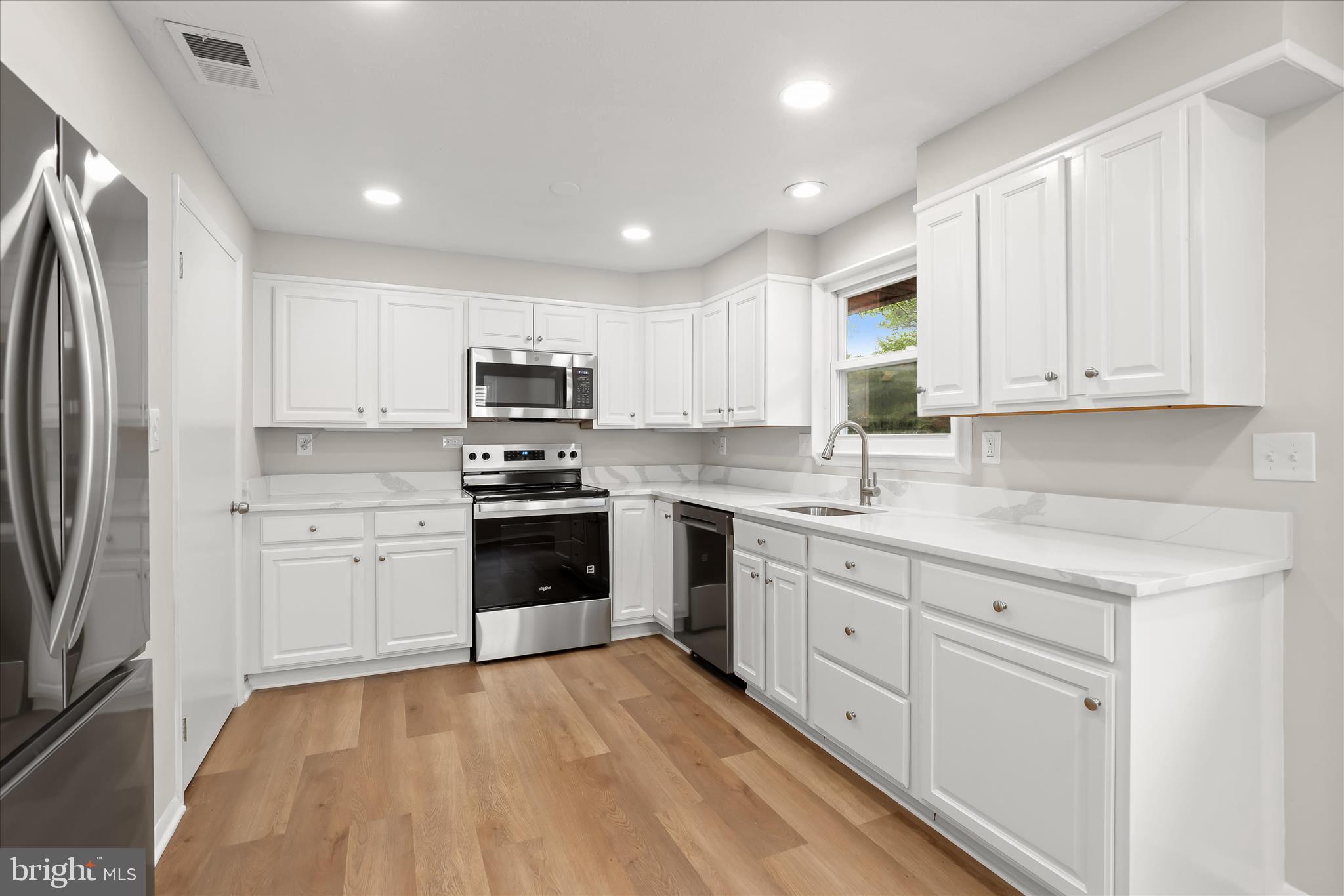 VILLAGE OF OWEN BROWN - Residential