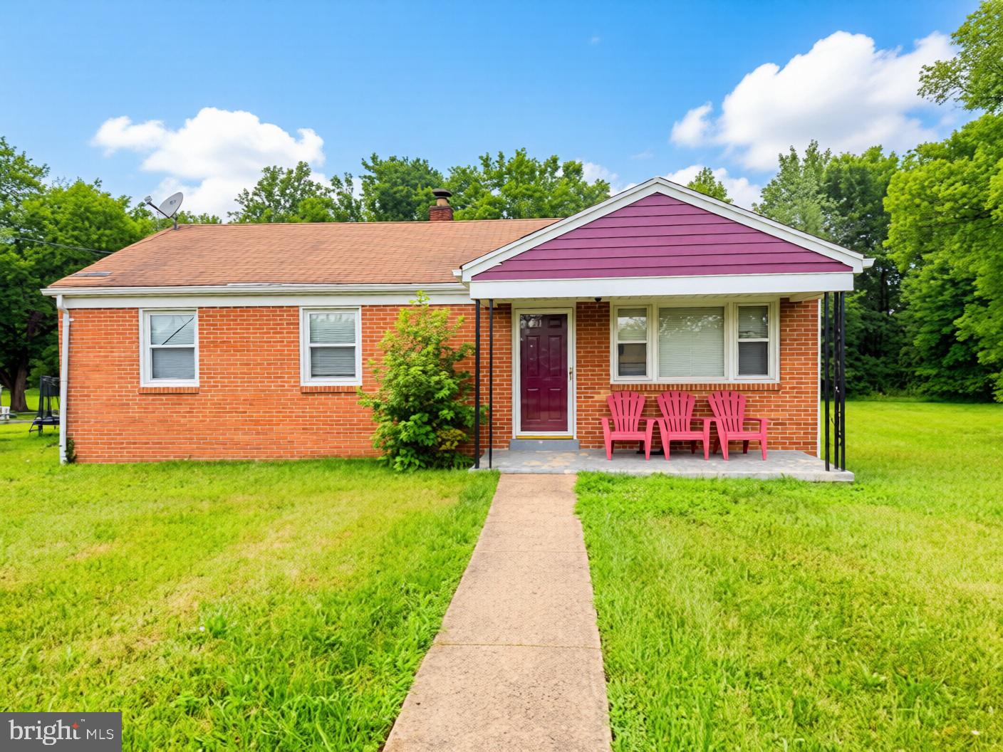Opportunity is knocking! This charming one-level home offers 3 bedrooms, a private driveway, and sits on an oversized lot with a huge backyard full of possibilities. Cute as a button and ideally located, this home is ready for its next chapter. Whether you're an investor, flipper, or buyer looking to build equity, this fixer-upper presents an incredible opportunity to renovate and make it your own. With solid bones, convenient one-level living, and a fantastic location close to shopping, dining, commuter routes, and everyday conveniences, the potential here is undeniable. Bring your vision and transform this hidden gem into something truly special.