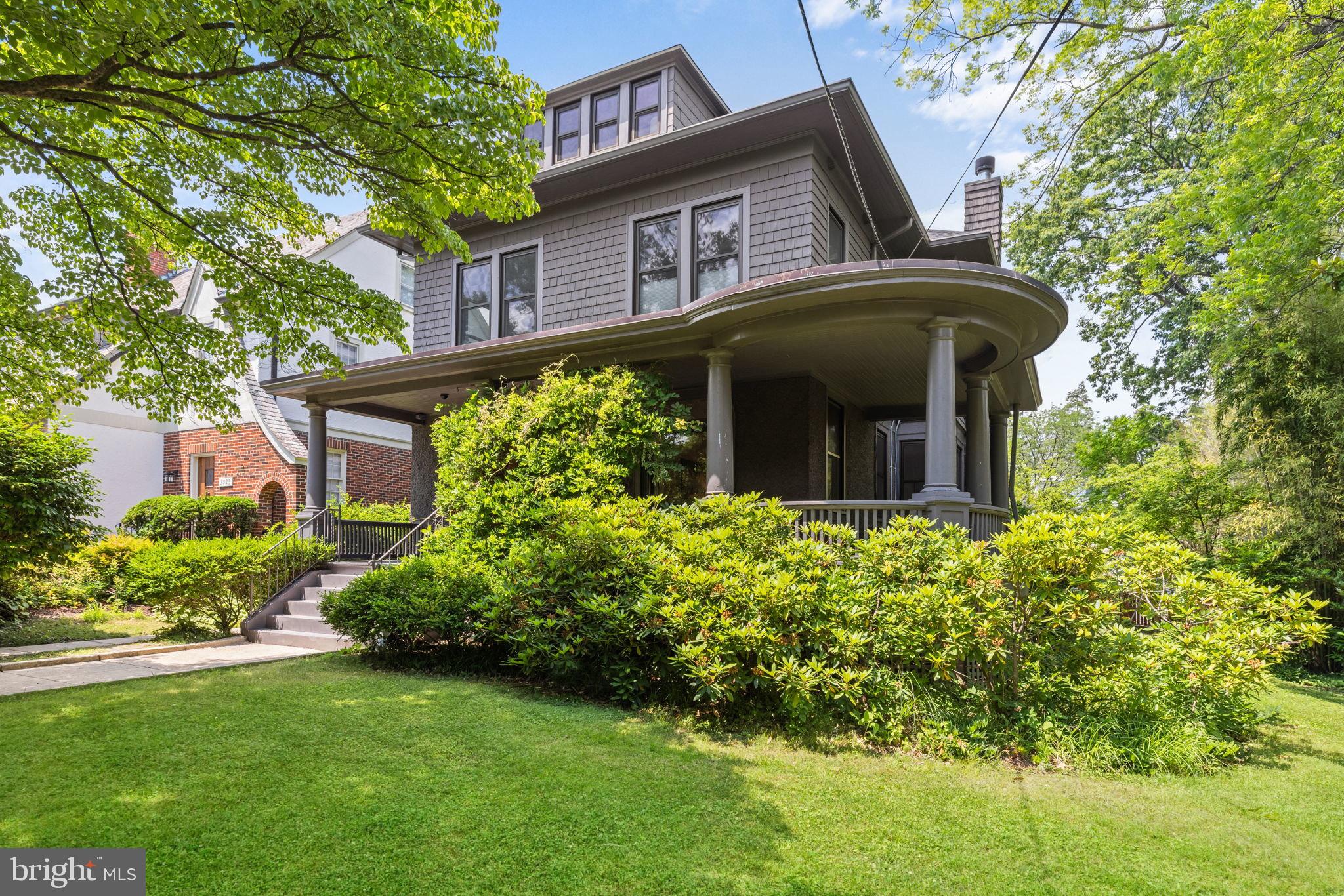 CHEVY CHASE - Residential