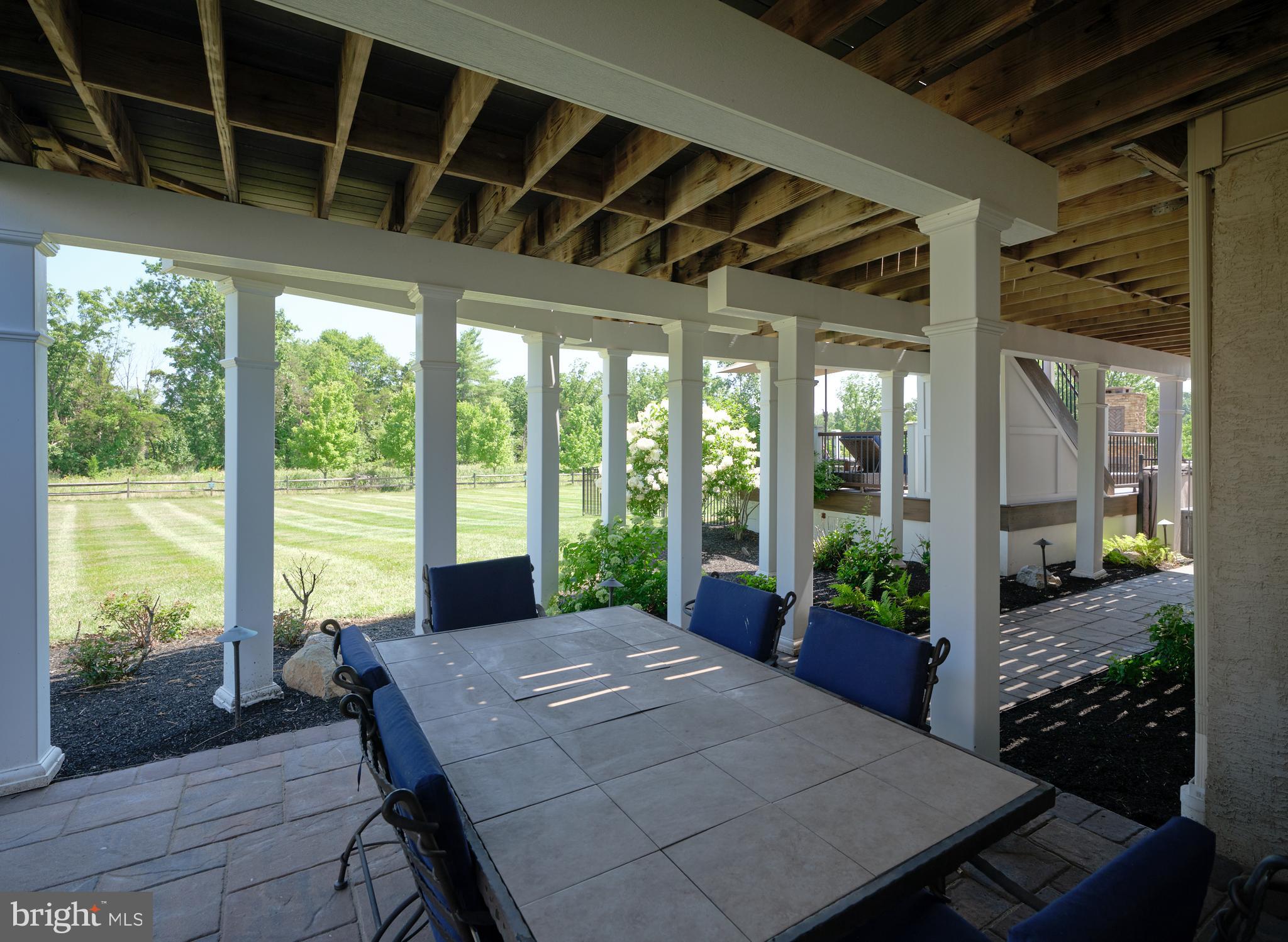 ESTATE AT MILL CREEK - Residential