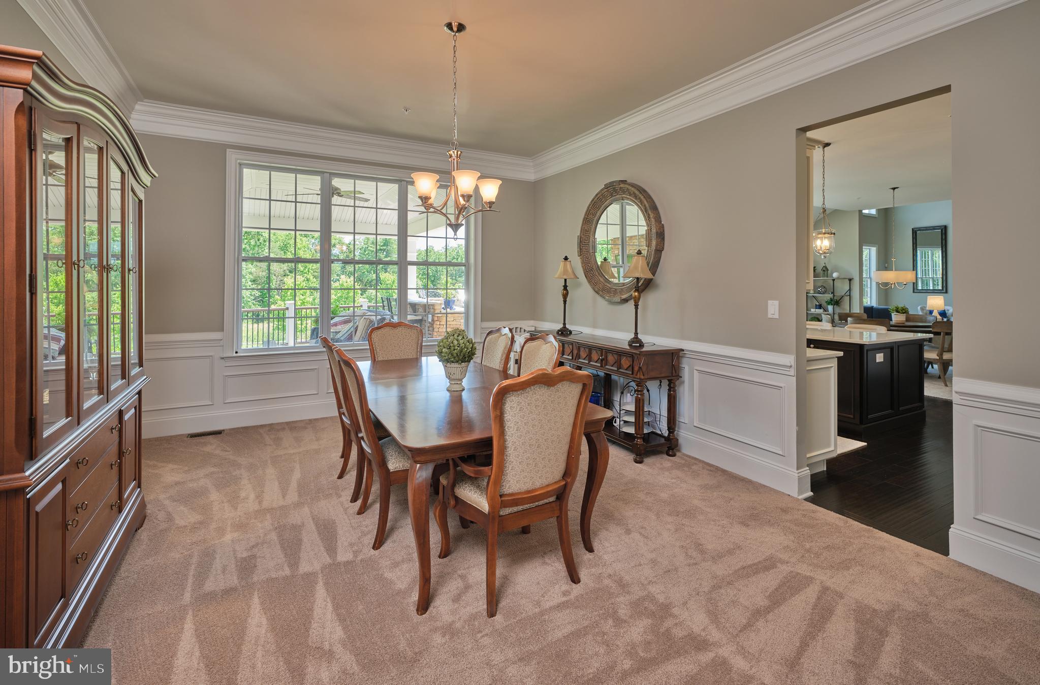 ESTATE AT MILL CREEK - Residential