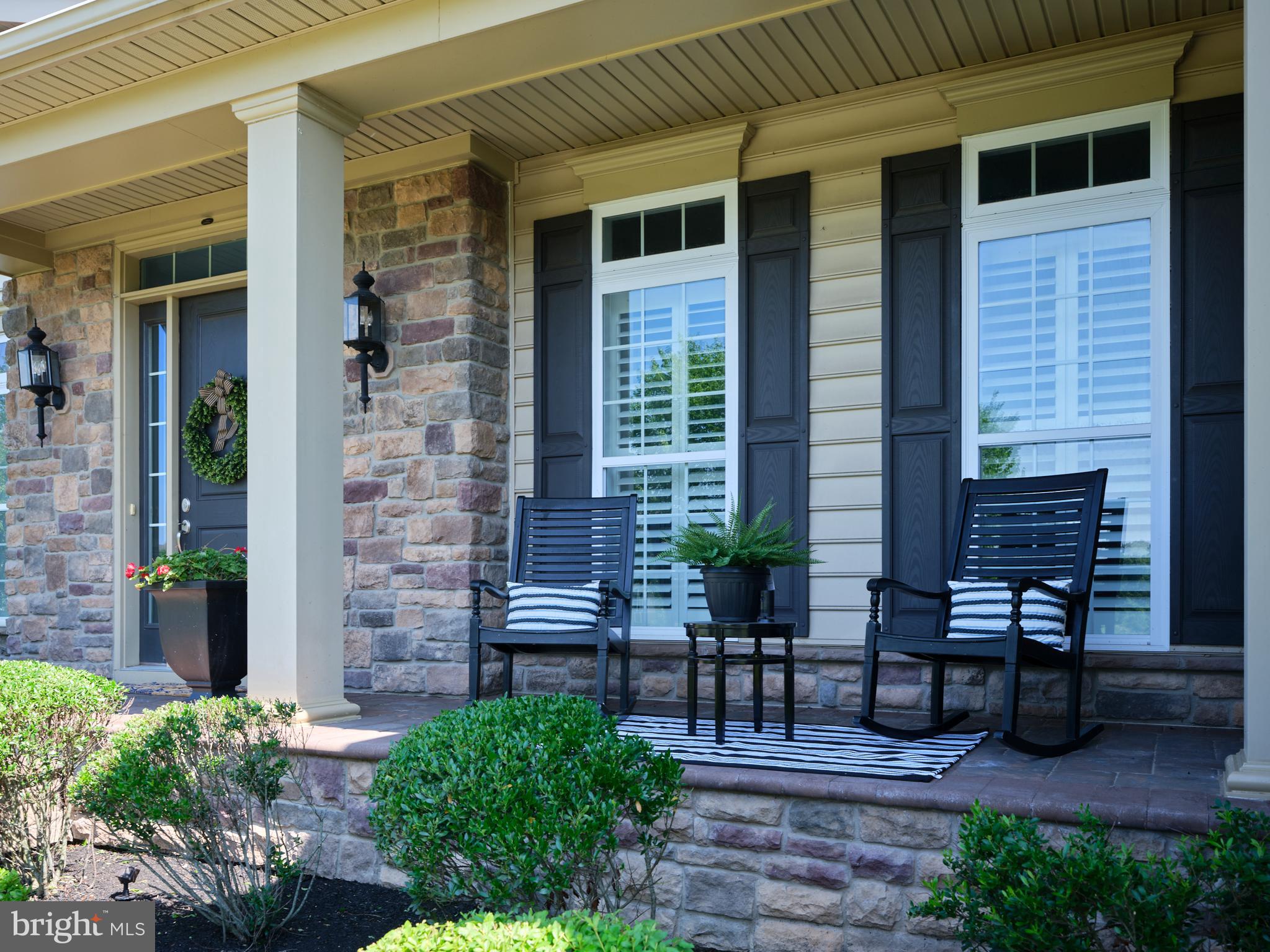 ESTATE AT MILL CREEK - Residential