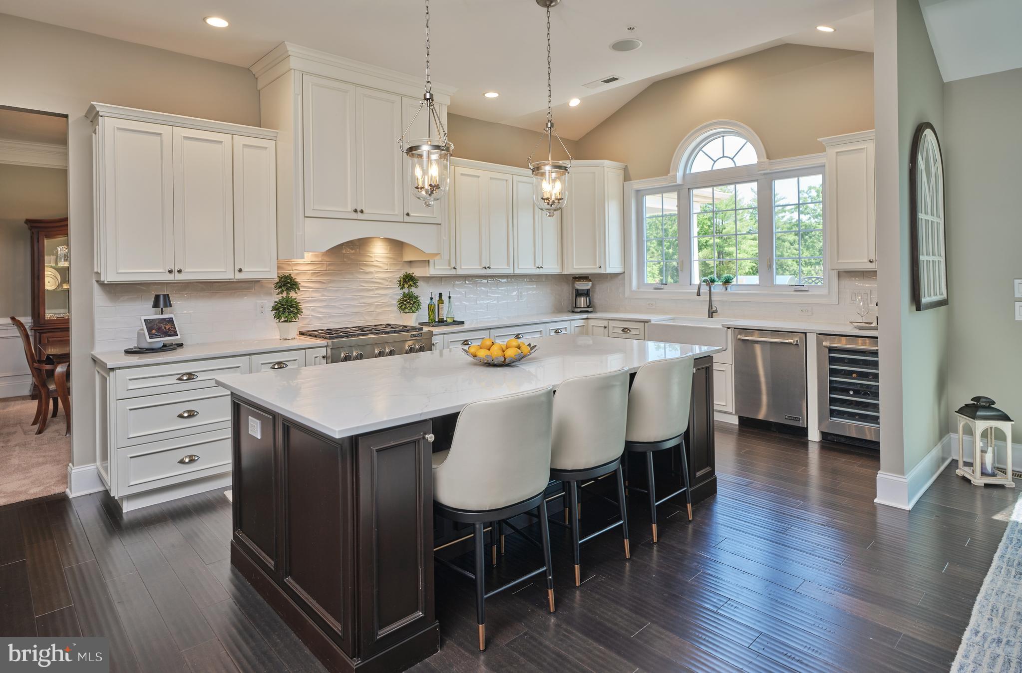 ESTATE AT MILL CREEK - Residential