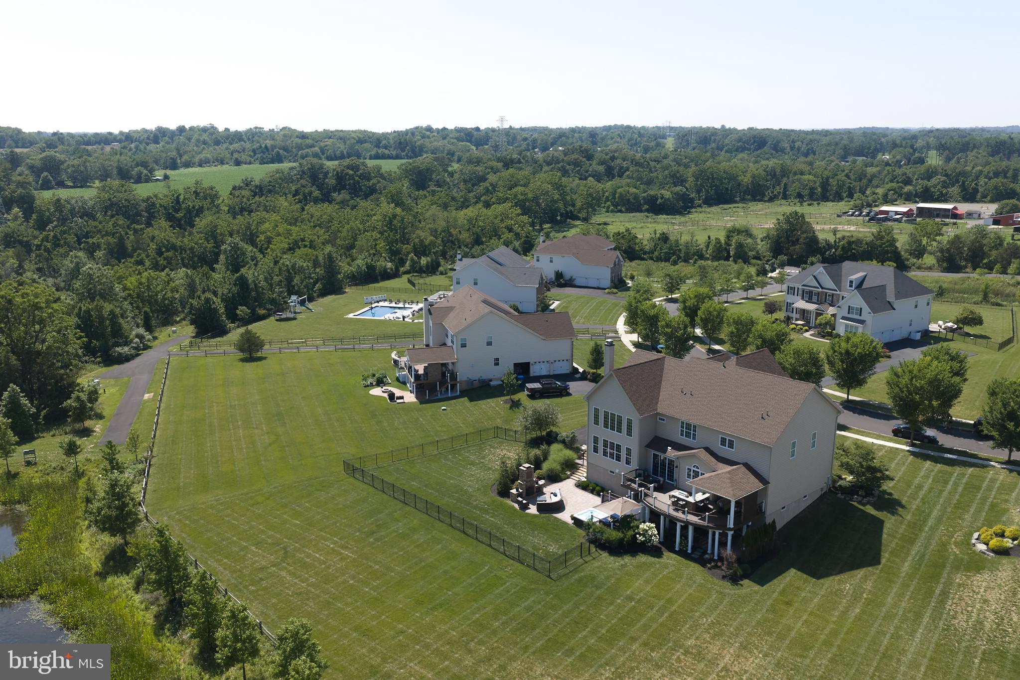 ESTATE AT MILL CREEK - Residential