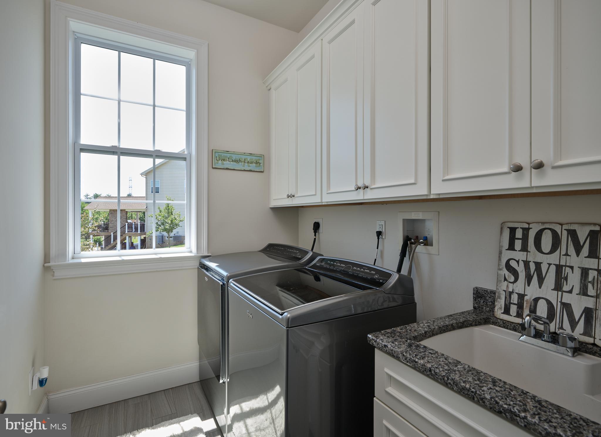 ESTATE AT MILL CREEK - Residential