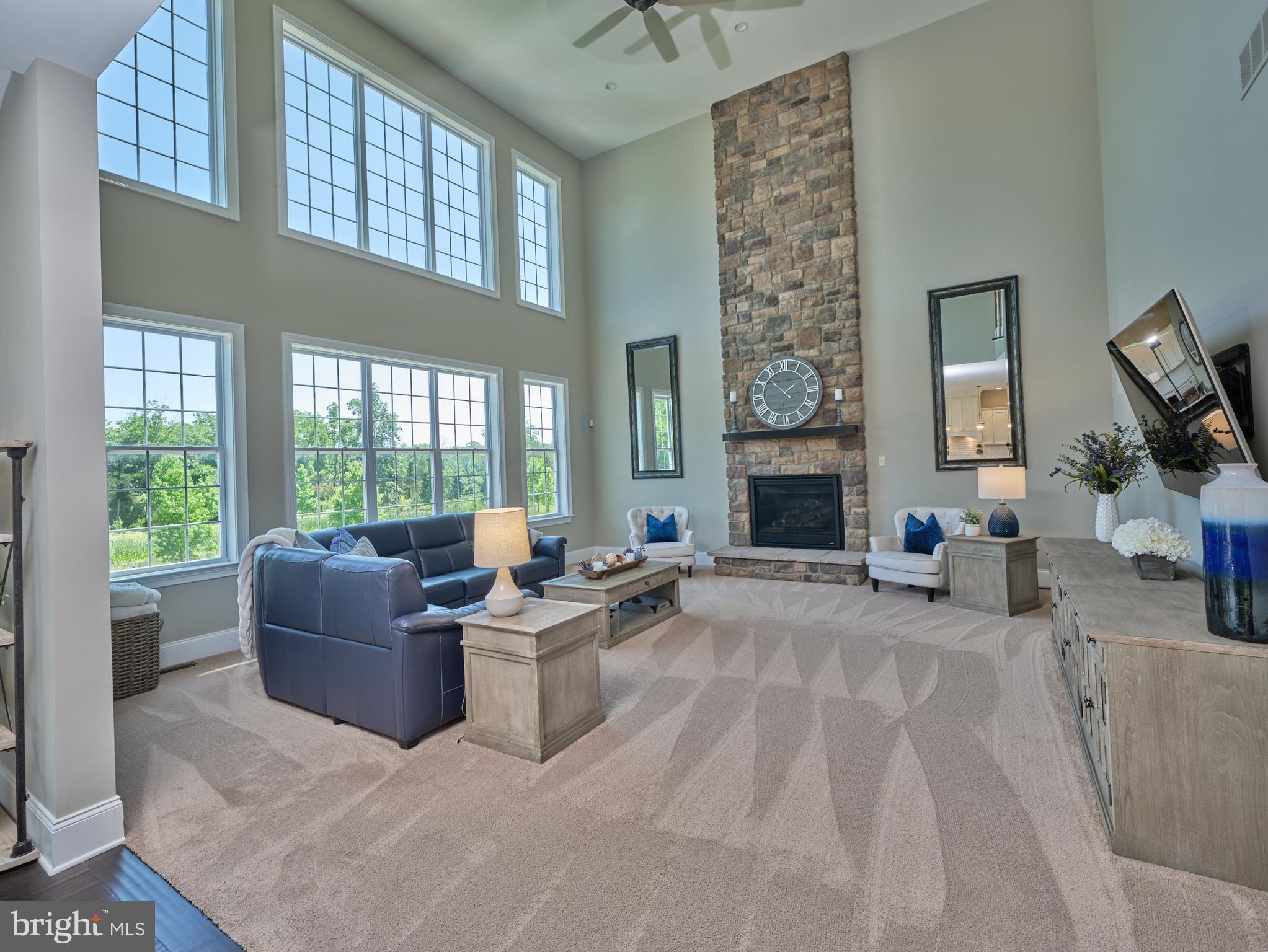 ESTATE AT MILL CREEK - Residential