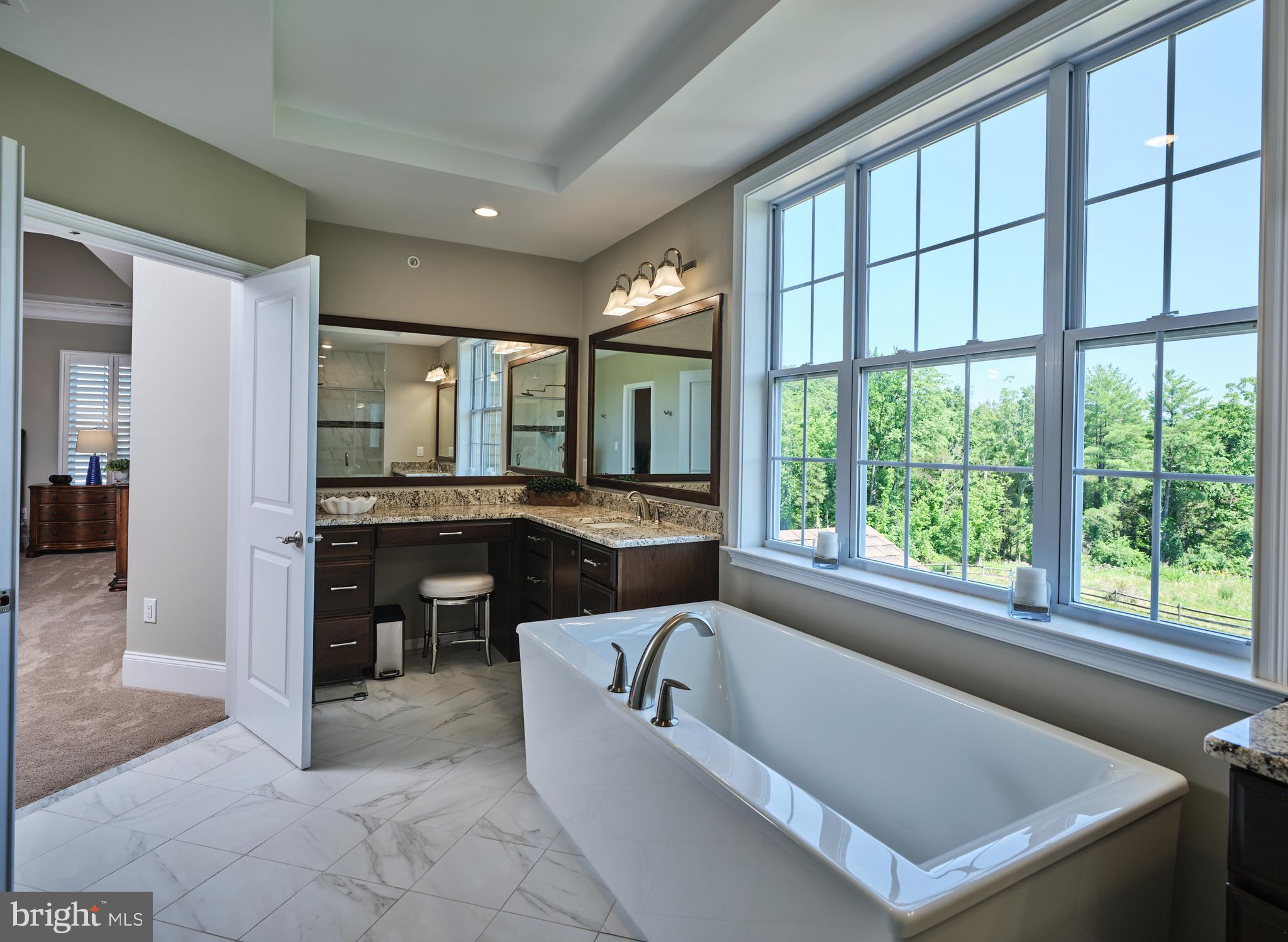 ESTATE AT MILL CREEK - Residential