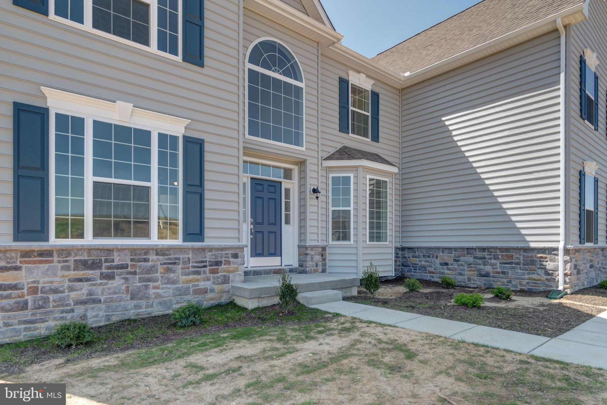 HIDDEN BROOK - Residential