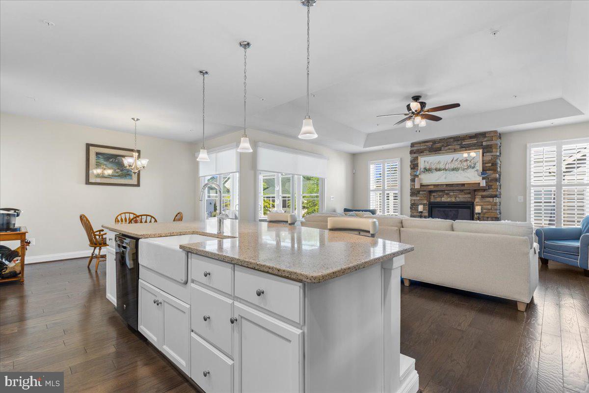 THE HARBOURS AT SOLOMONS ISLAND - Residential