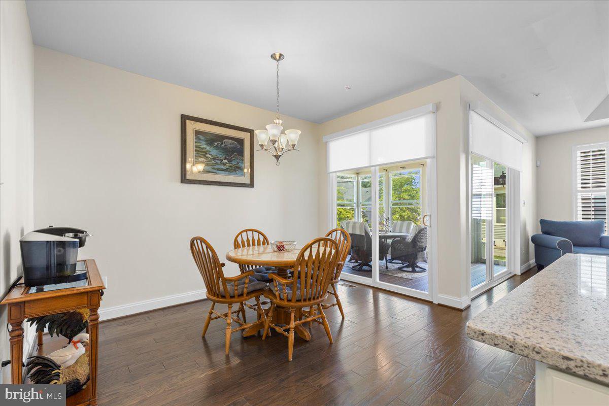 THE HARBOURS AT SOLOMONS ISLAND - Residential