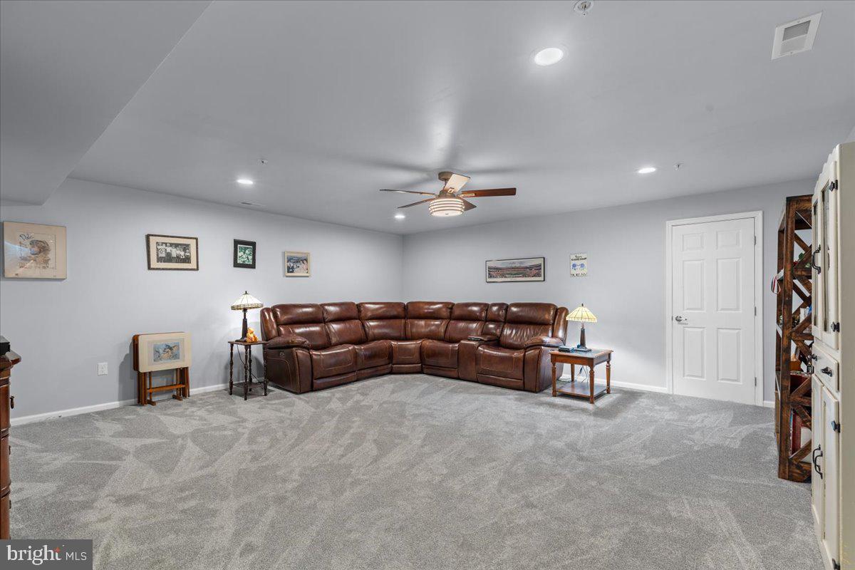 THE HARBOURS AT SOLOMONS ISLAND - Residential
