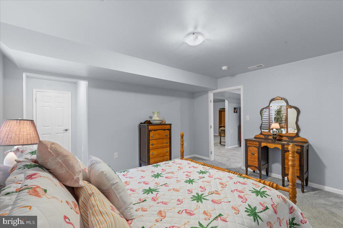 THE HARBOURS AT SOLOMONS ISLAND - Residential